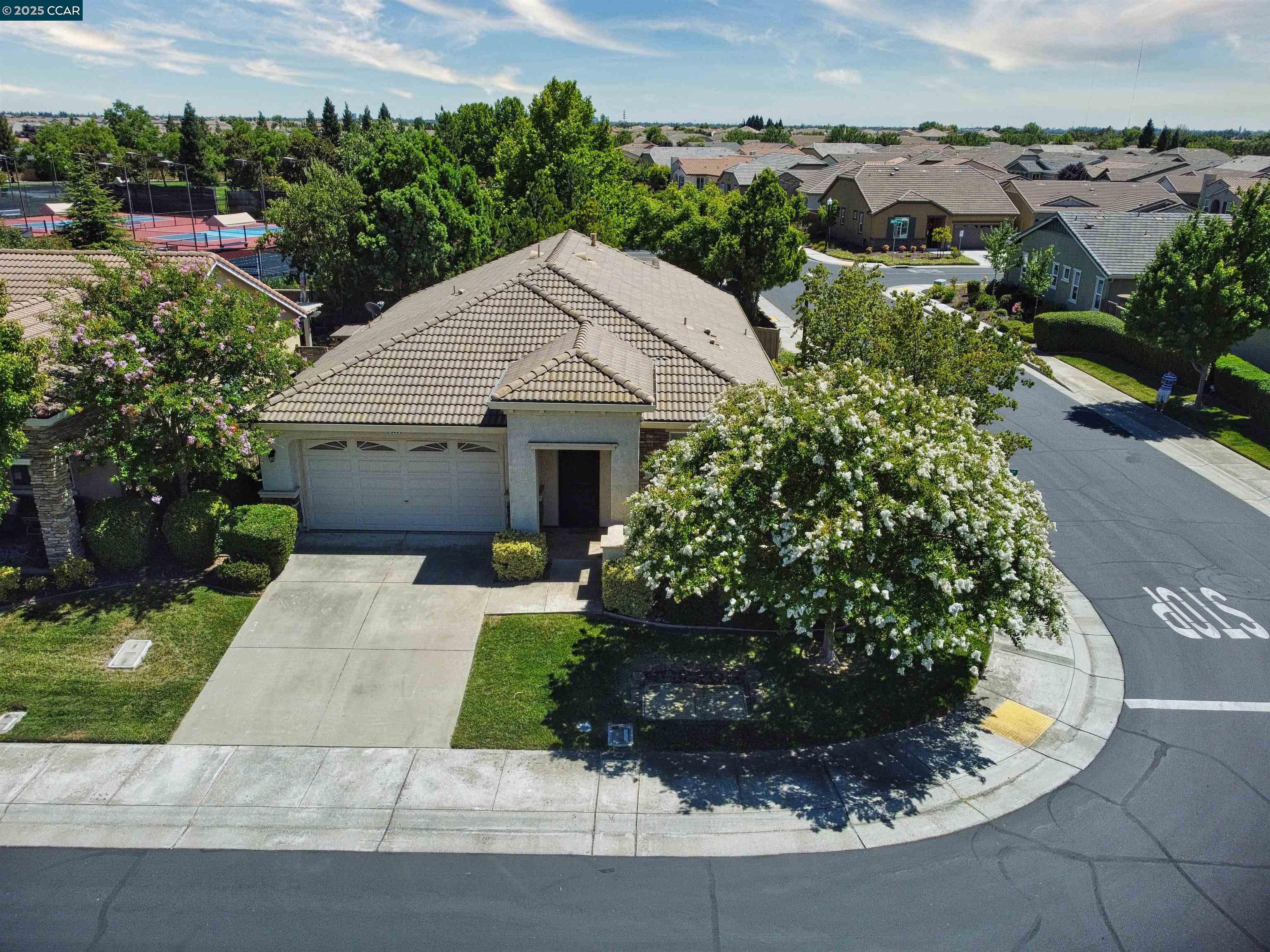 335 Suez Canal Lane, Sacramento, California 95834, 2 Bedrooms Bedrooms, 5 Rooms Rooms,2 BathroomsBathrooms,Residential,For Sale,335 Suez Canal Lane,41106150