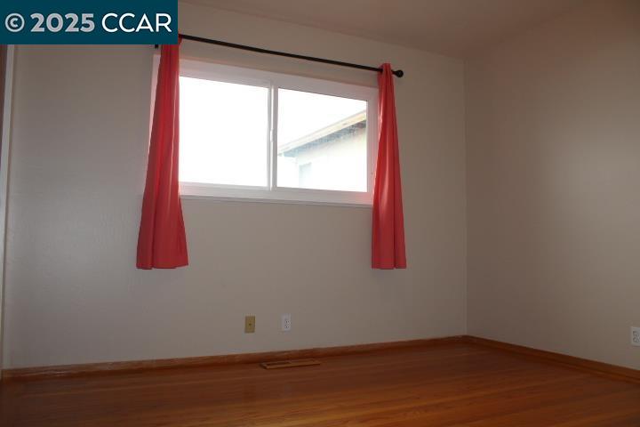 6775 Kenilworth Ave, El Cerrito, California 94530, 2 Bedrooms Bedrooms, 7 Rooms Rooms,2 BathroomsBathrooms,Residential Lease,For Rent,6775 Kenilworth Ave,41106151