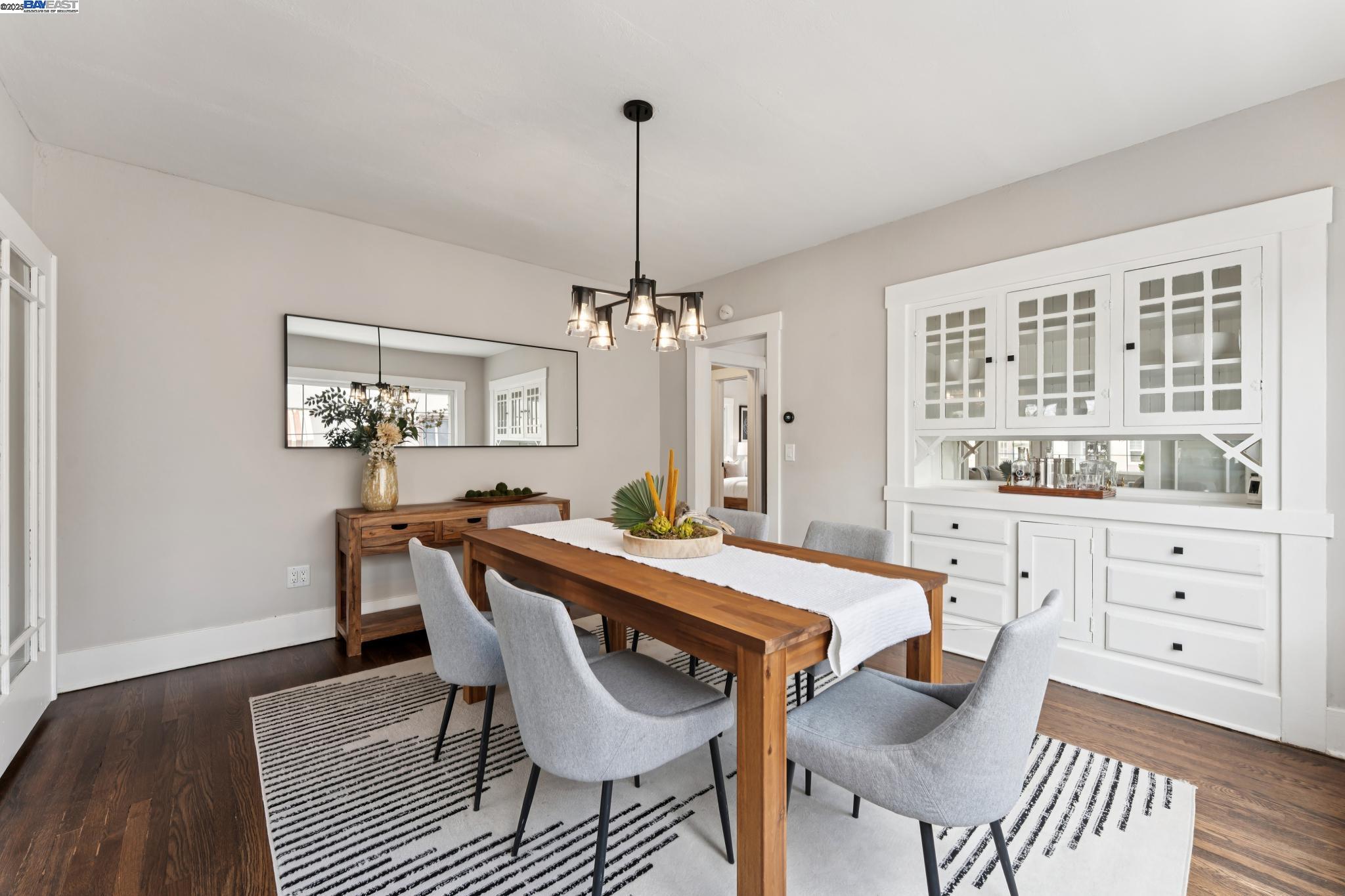 2512 67th Ave, Oakland, California 94605, 2 Bedrooms Bedrooms, 4 Rooms Rooms,1 BathroomBathrooms,Residential,For Sale,2512 67th Ave,41106155