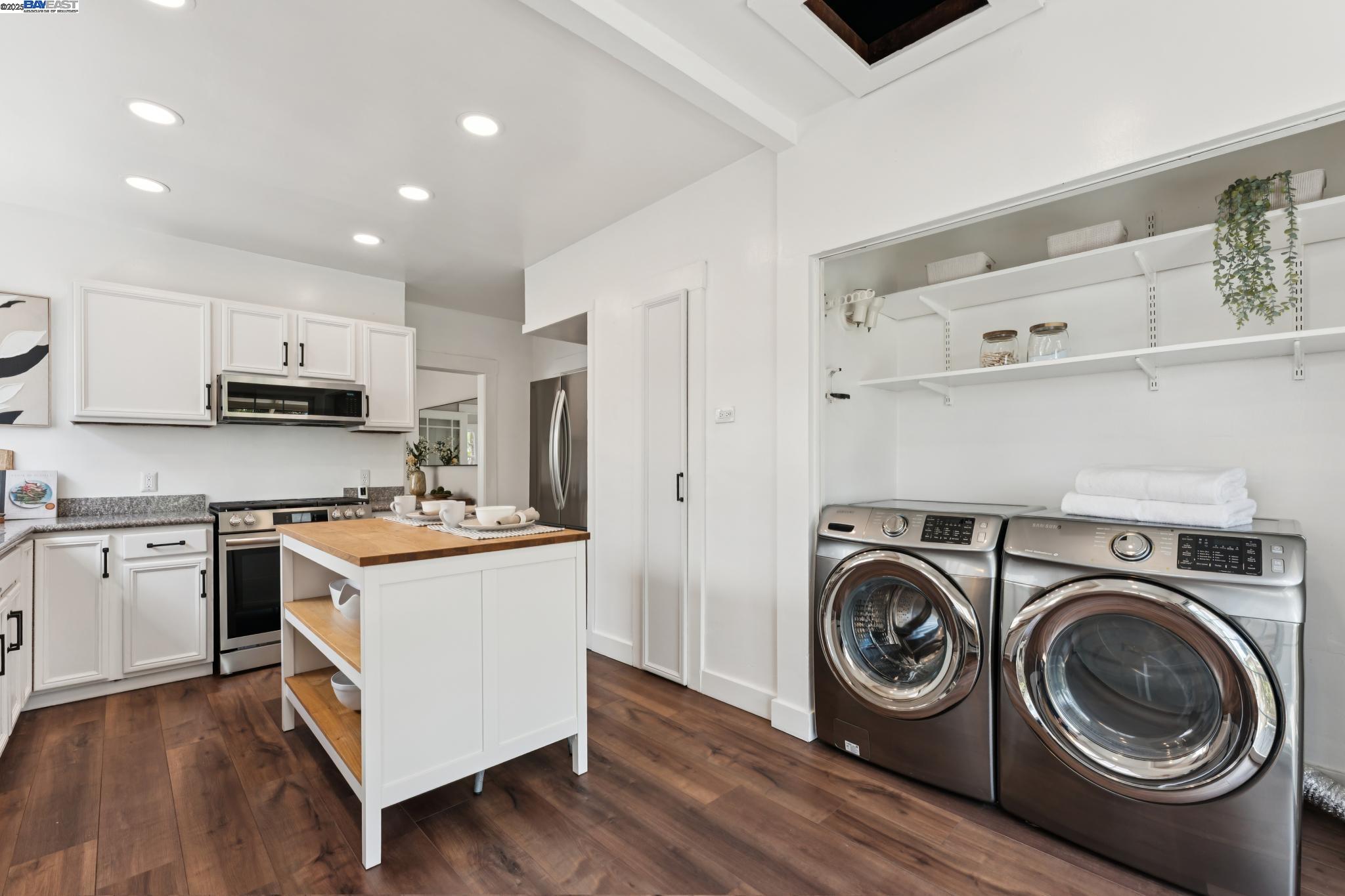 2512 67th Ave, Oakland, California 94605, 2 Bedrooms Bedrooms, 4 Rooms Rooms,1 BathroomBathrooms,Residential,For Sale,2512 67th Ave,41106155