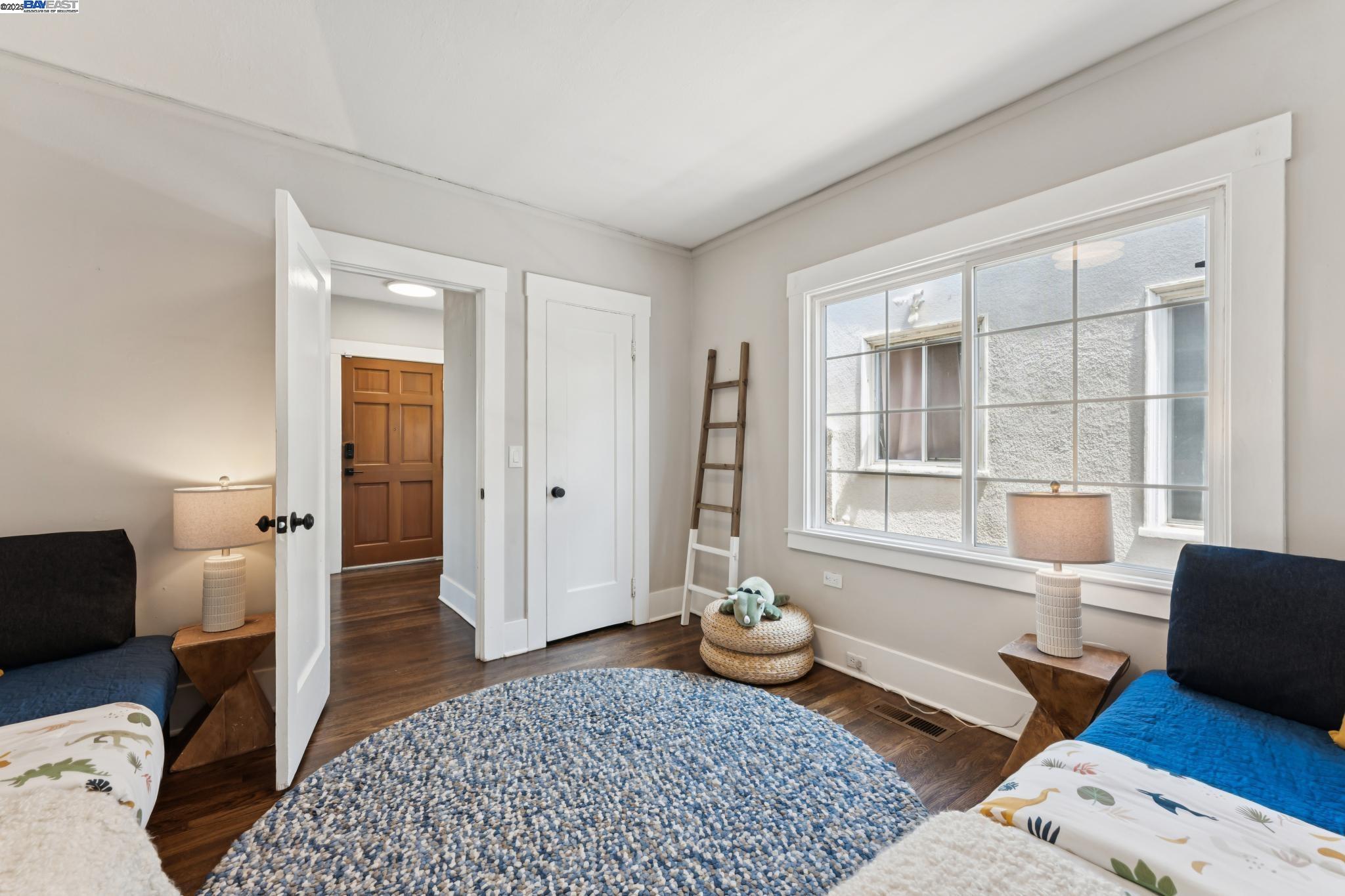 2512 67th Ave, Oakland, California 94605, 2 Bedrooms Bedrooms, 4 Rooms Rooms,1 BathroomBathrooms,Residential,For Sale,2512 67th Ave,41106155