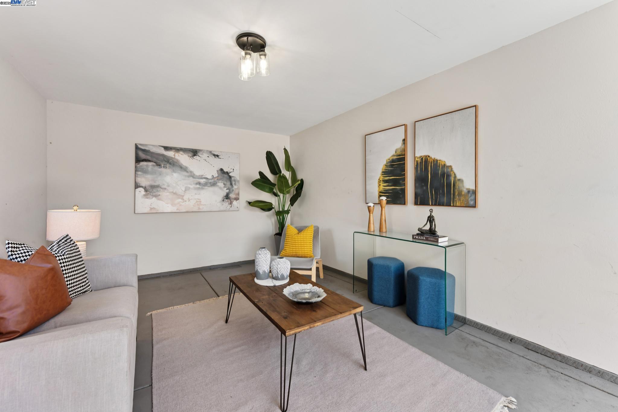 2512 67th Ave, Oakland, California 94605, 2 Bedrooms Bedrooms, 4 Rooms Rooms,1 BathroomBathrooms,Residential,For Sale,2512 67th Ave,41106155