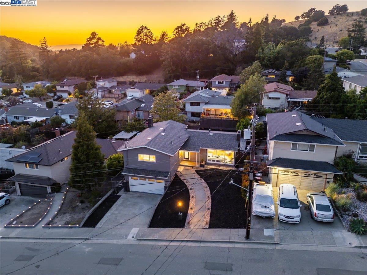 4847 Dunkirk Ave, Oakland, California 94605, 4 Bedrooms Bedrooms, 7 Rooms Rooms,2 BathroomsBathrooms,Residential,For Sale,4847 Dunkirk Ave,41106156