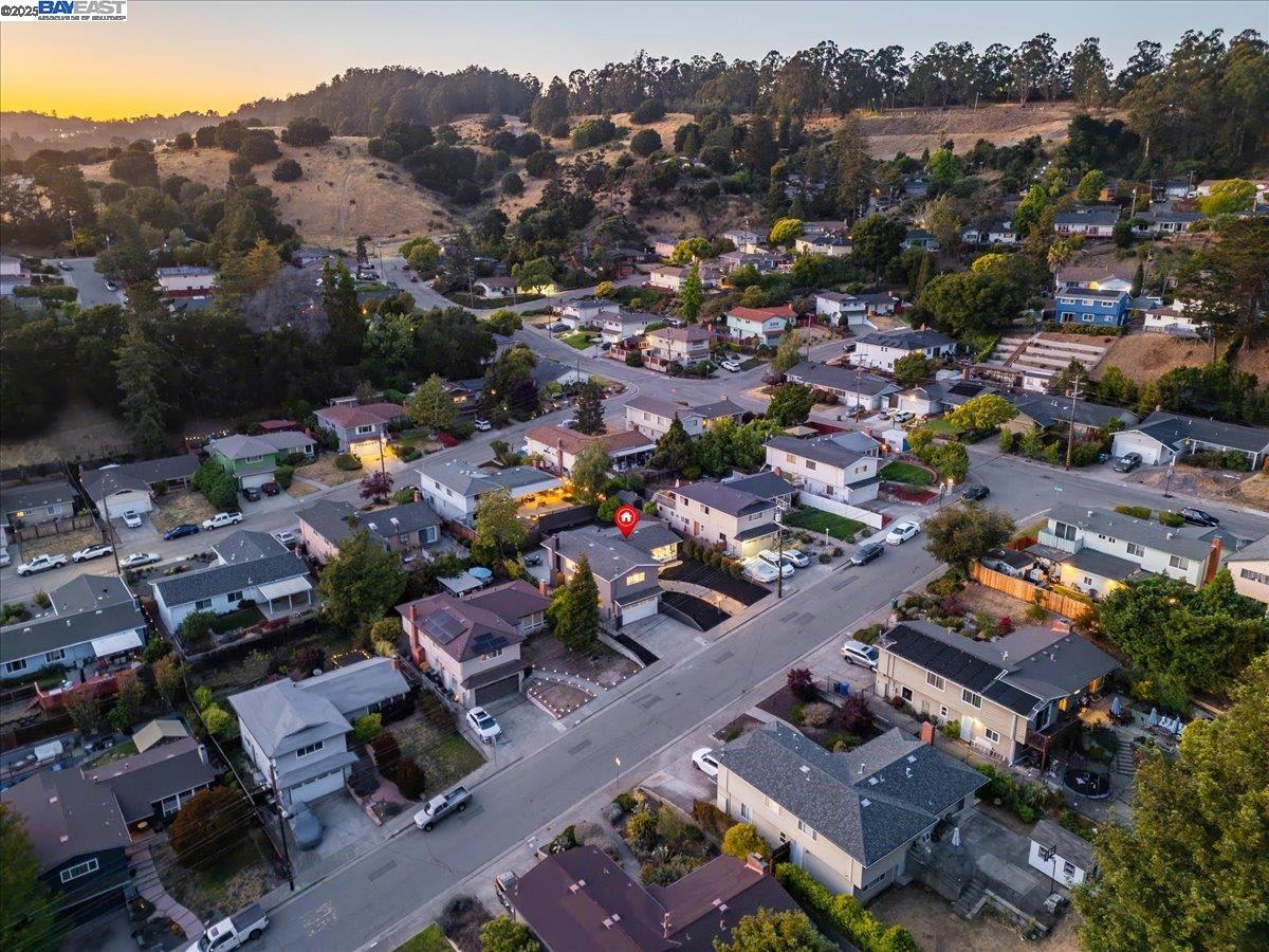 4847 Dunkirk Ave, Oakland, California 94605, 4 Bedrooms Bedrooms, 7 Rooms Rooms,2 BathroomsBathrooms,Residential,For Sale,4847 Dunkirk Ave,41106156