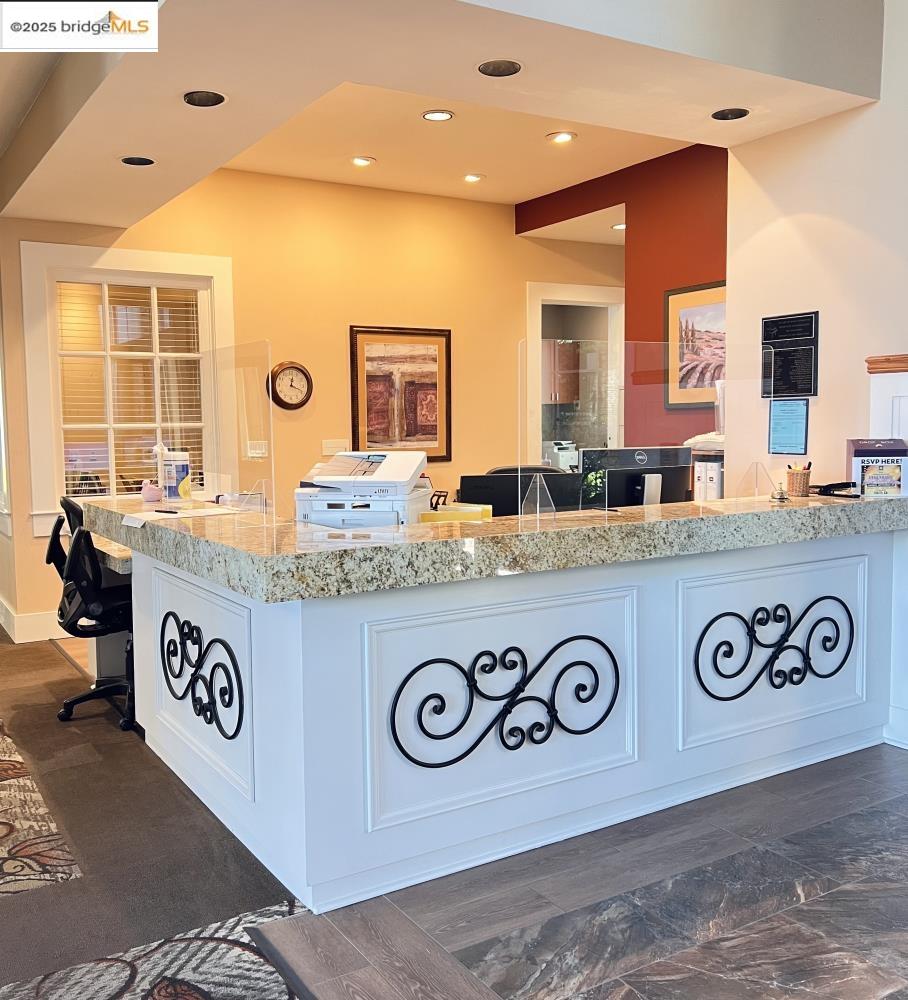 1283 St Edmunds Way, Brentwood, California 94513, 2 Bedrooms Bedrooms, 8 Rooms Rooms,2 BathroomsBathrooms,Residential,For Sale,1283 St Edmunds Way,41106157
