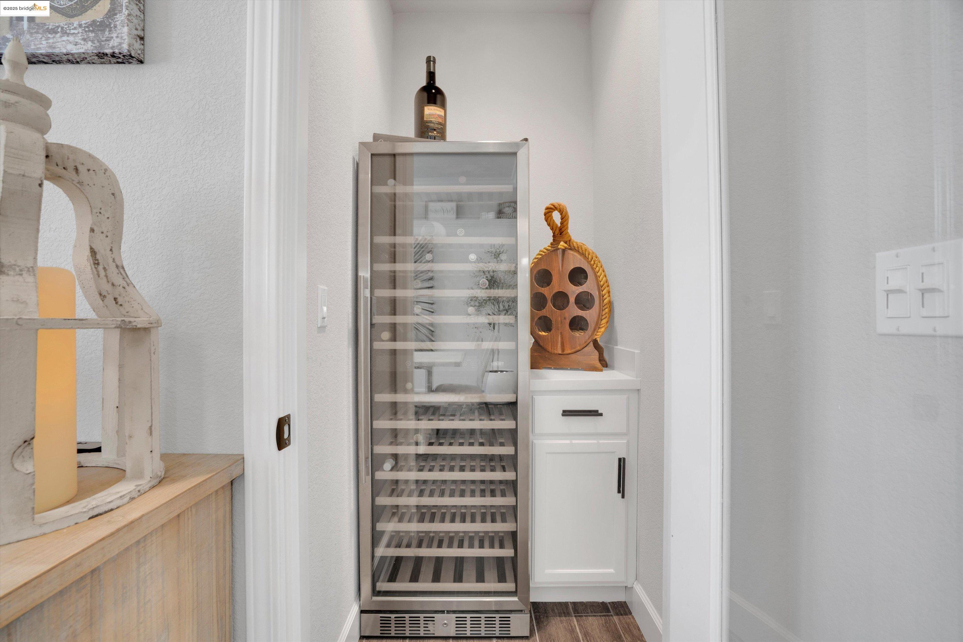 Detail Gallery Image 16 of 60 For 542 Harbor Cove Cir, Discovery Bay,  CA 94505 - 4 Beds | 3/1 Baths