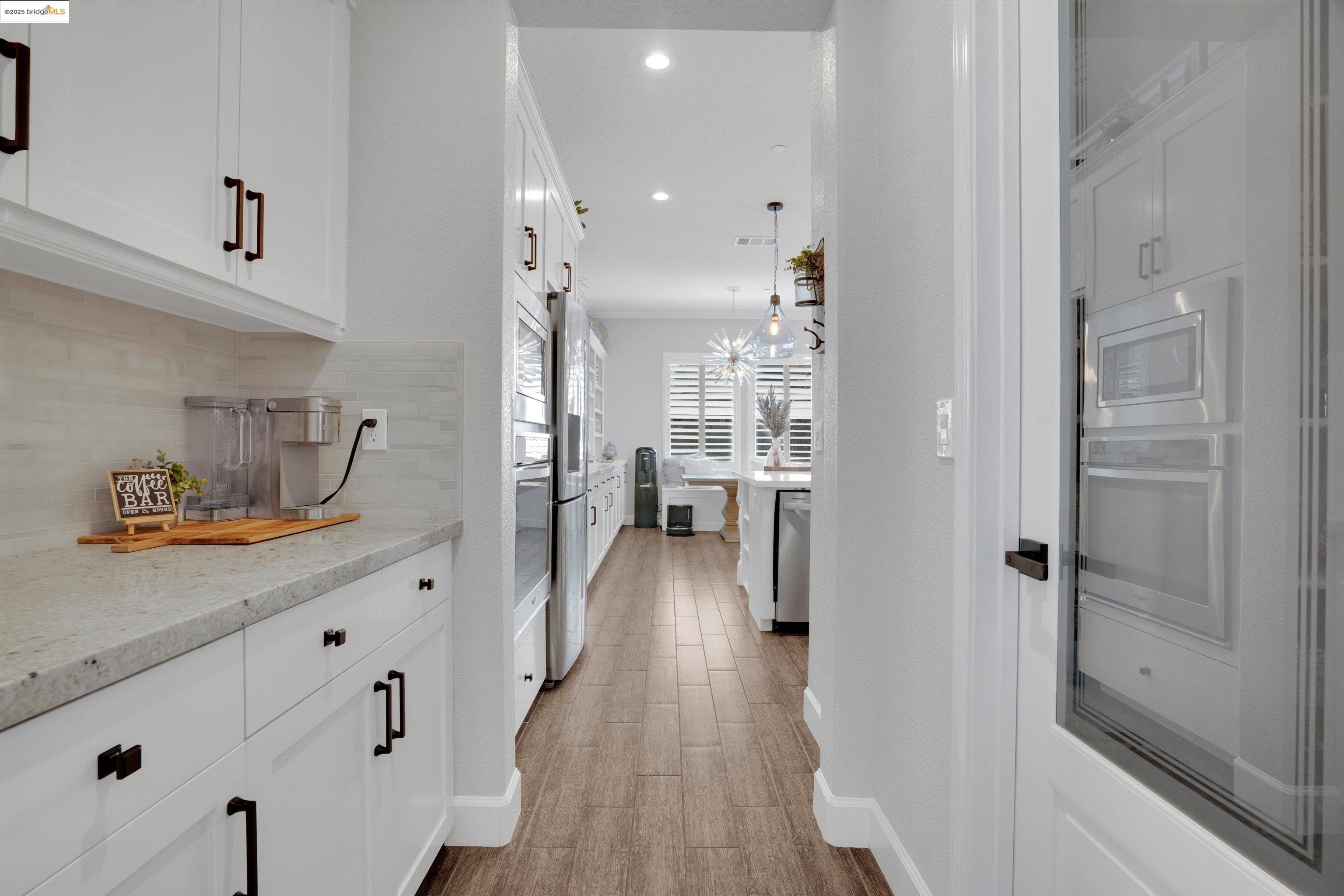 Detail Gallery Image 19 of 60 For 542 Harbor Cove Cir, Discovery Bay,  CA 94505 - 4 Beds | 3/1 Baths