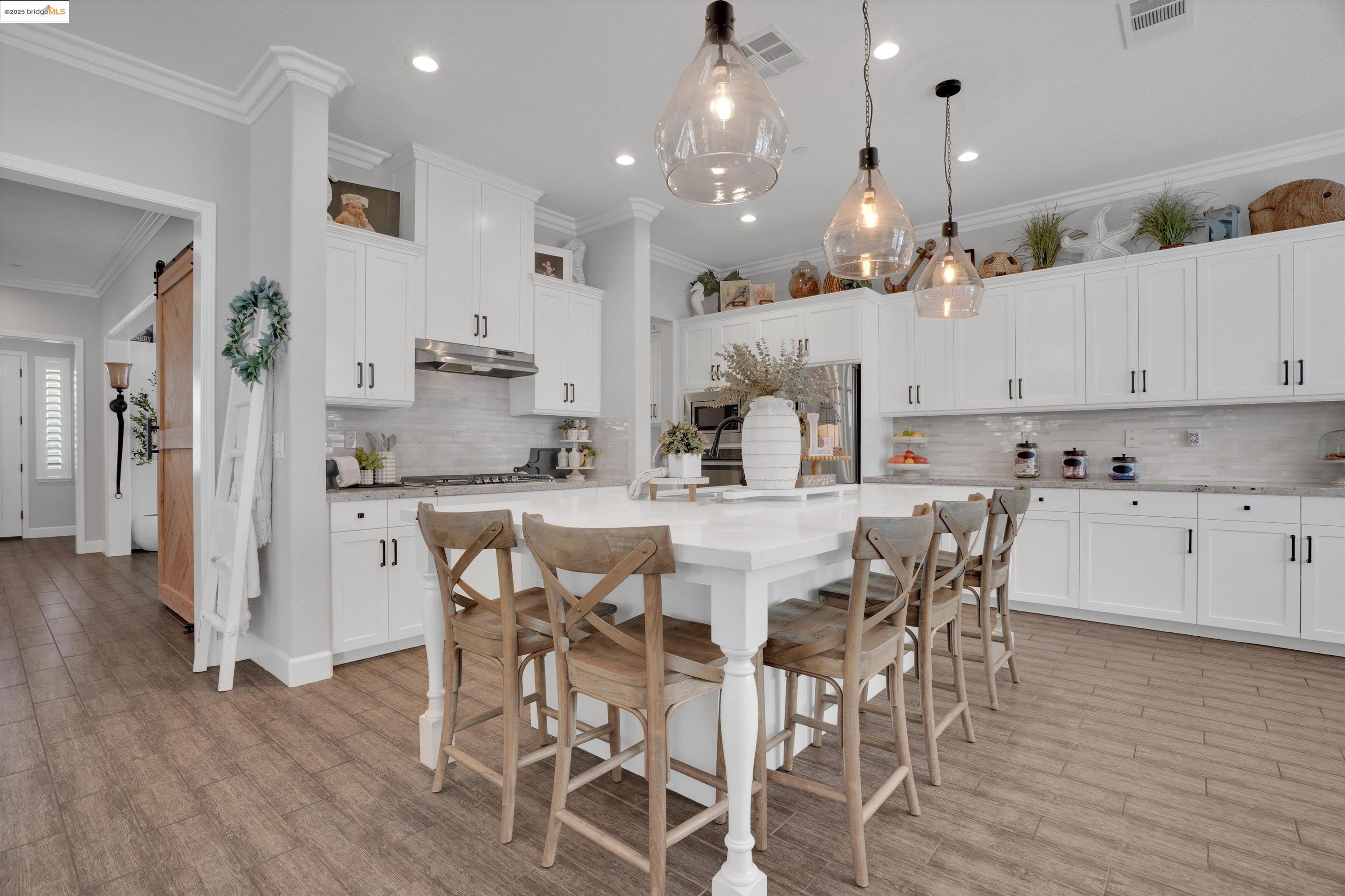 542 Harbor Cove Cir, Discovery Bay, California 94505, 4 Bedrooms Bedrooms, 11 Rooms Rooms,3 BathroomsBathrooms,Residential,For Sale,542 Harbor Cove Cir,41106160