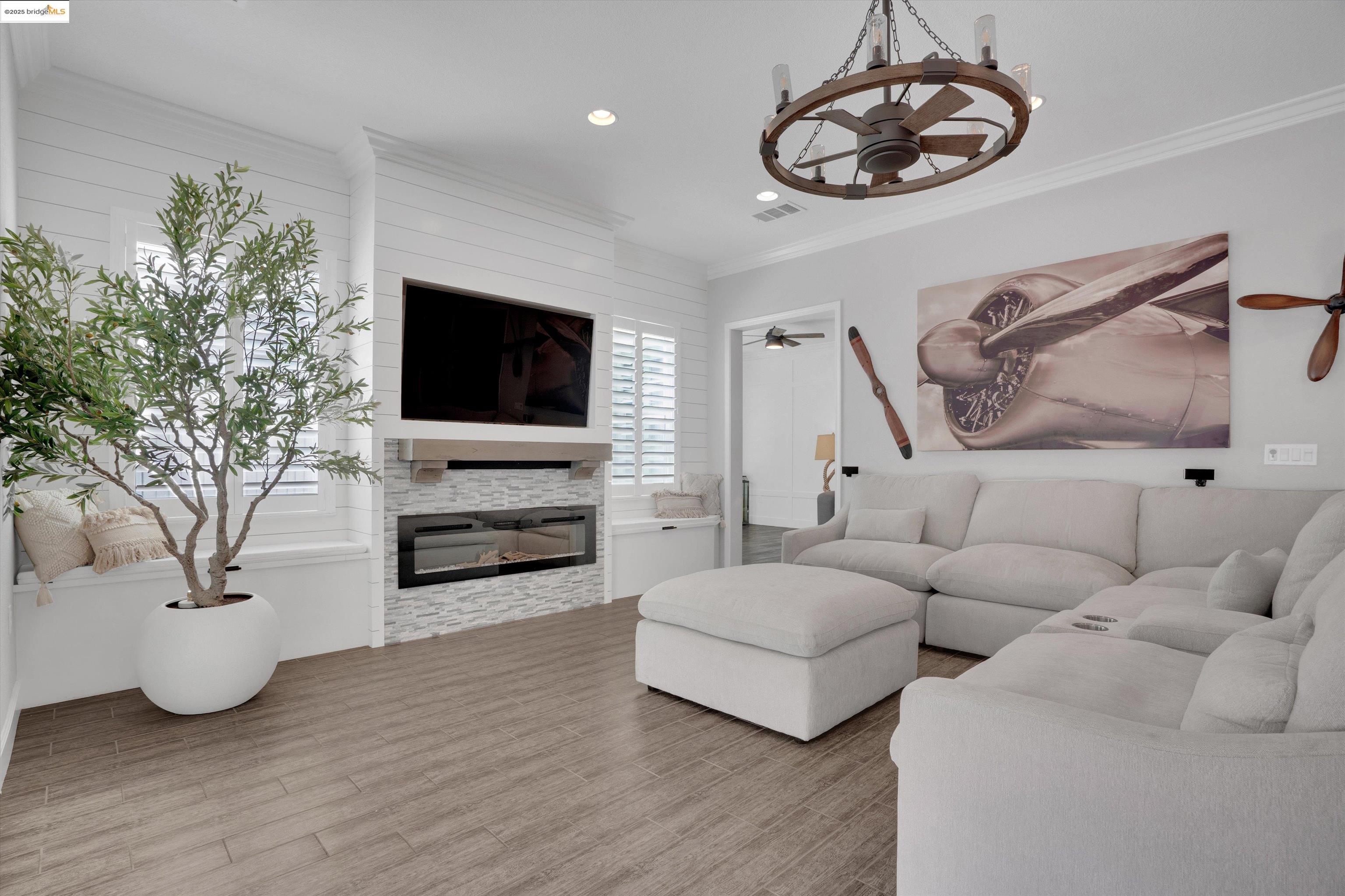 542 Harbor Cove Cir, Discovery Bay, California 94505, 4 Bedrooms Bedrooms, 11 Rooms Rooms,3 BathroomsBathrooms,Residential,For Sale,542 Harbor Cove Cir,41106160