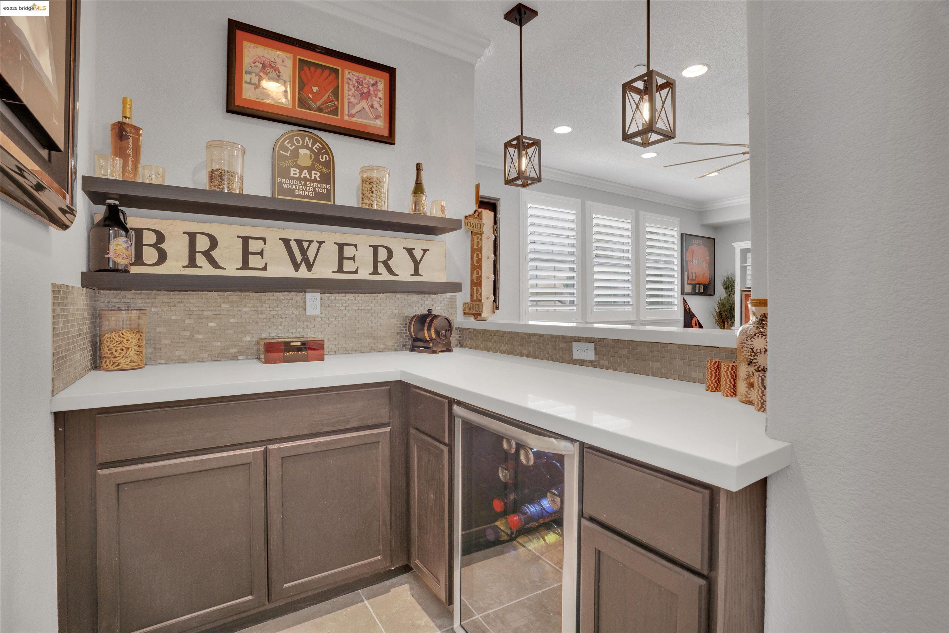 542 Harbor Cove Cir, Discovery Bay, California 94505, 4 Bedrooms Bedrooms, 11 Rooms Rooms,3 BathroomsBathrooms,Residential,For Sale,542 Harbor Cove Cir,41106160