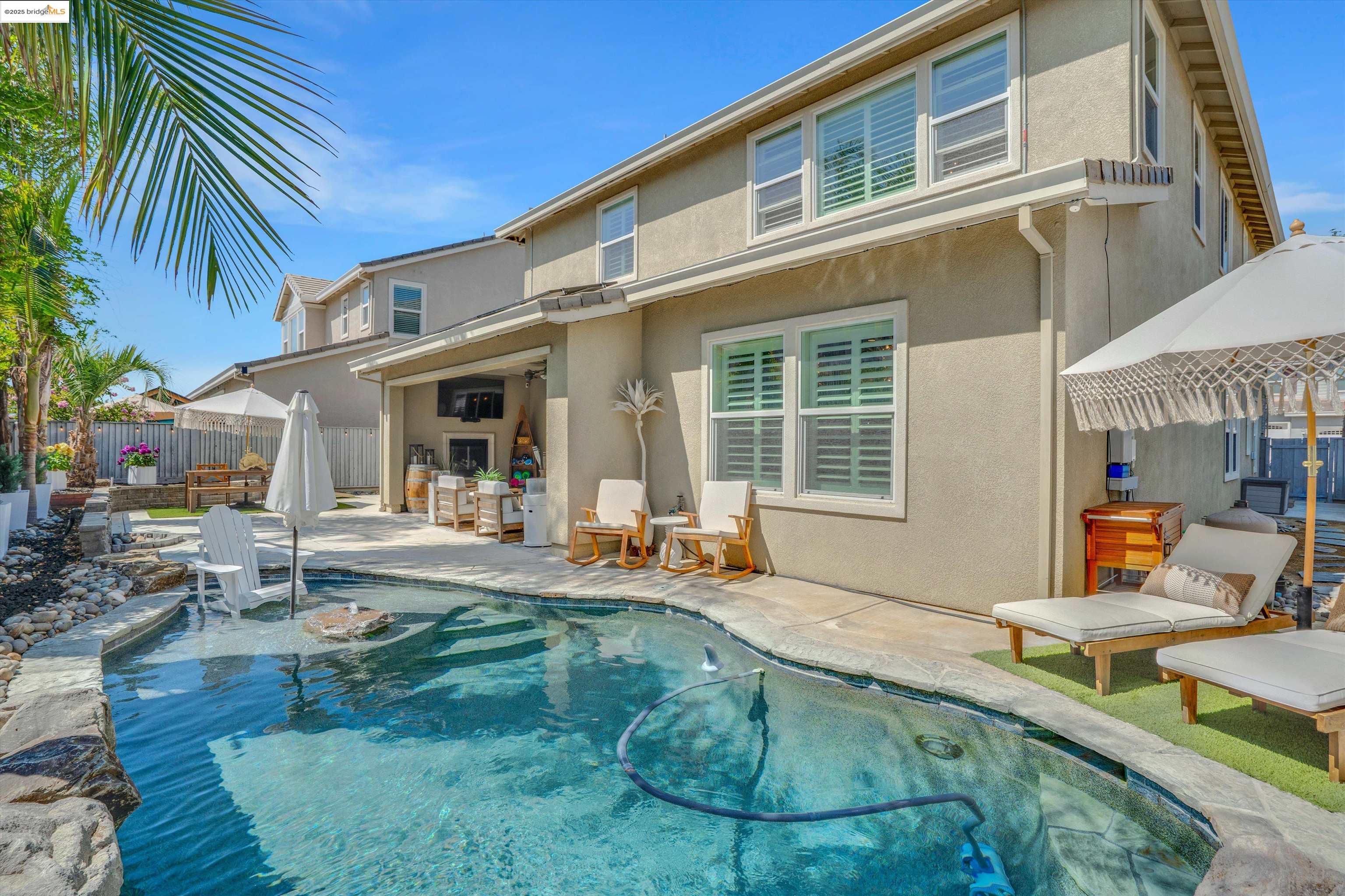 542 Harbor Cove Cir, Discovery Bay, California 94505, 4 Bedrooms Bedrooms, 11 Rooms Rooms,3 BathroomsBathrooms,Residential,For Sale,542 Harbor Cove Cir,41106160