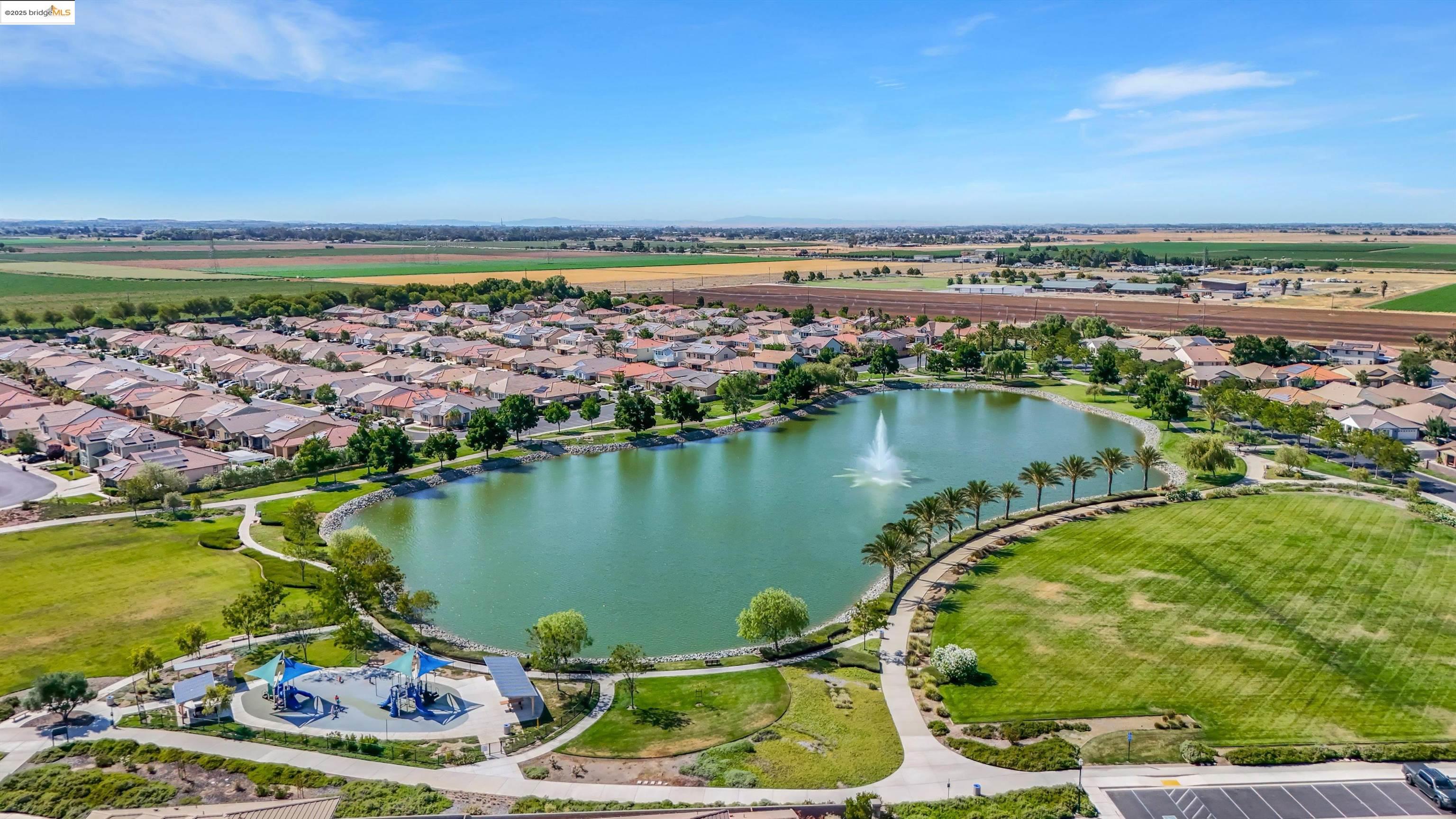 542 Harbor Cove Cir, Discovery Bay, California 94505, 4 Bedrooms Bedrooms, 11 Rooms Rooms,3 BathroomsBathrooms,Residential,For Sale,542 Harbor Cove Cir,41106160