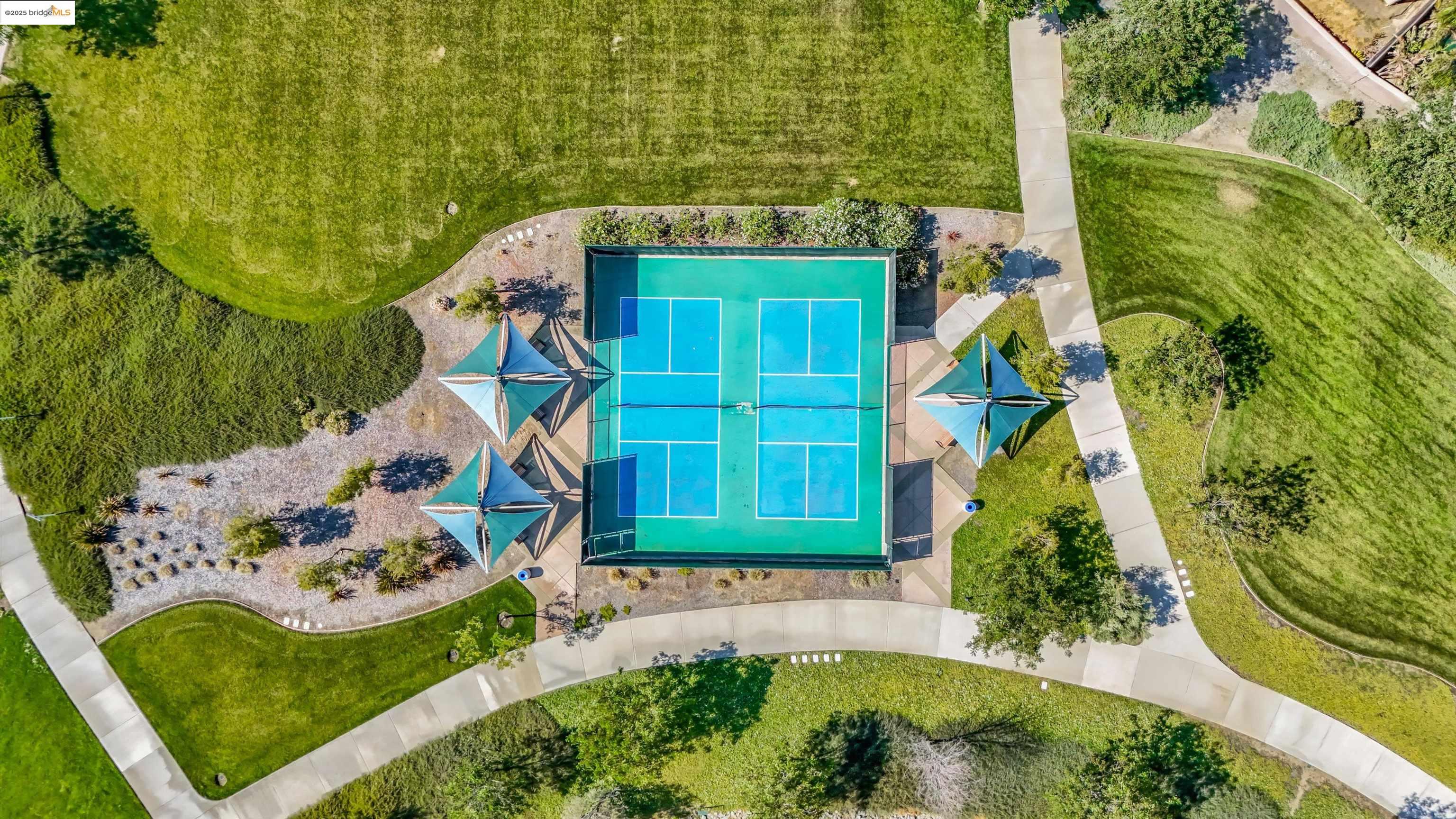 542 Harbor Cove Cir, Discovery Bay, California 94505, 4 Bedrooms Bedrooms, 11 Rooms Rooms,3 BathroomsBathrooms,Residential,For Sale,542 Harbor Cove Cir,41106160