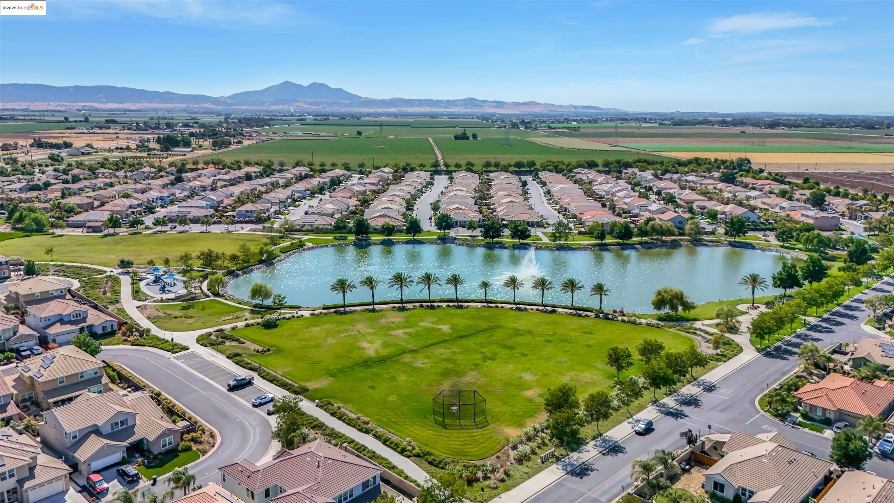 542 Harbor Cove Cir, Discovery Bay, California 94505, 4 Bedrooms Bedrooms, 11 Rooms Rooms,3 BathroomsBathrooms,Residential,For Sale,542 Harbor Cove Cir,41106160