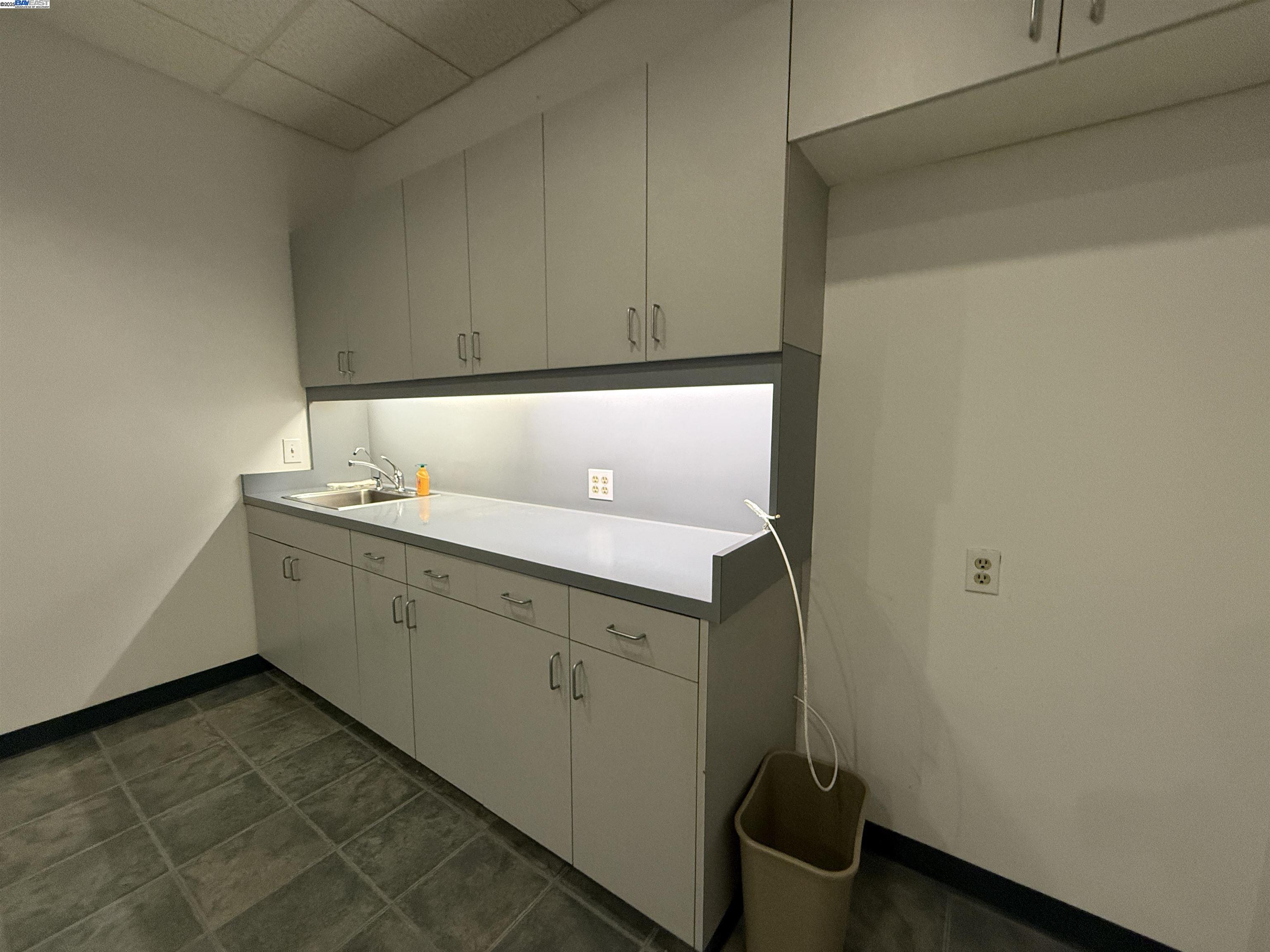 44238 Fremont Blvd, Fremont, California 94538, ,Commercial Lease,For Rent,44238 Fremont Blvd,41106163