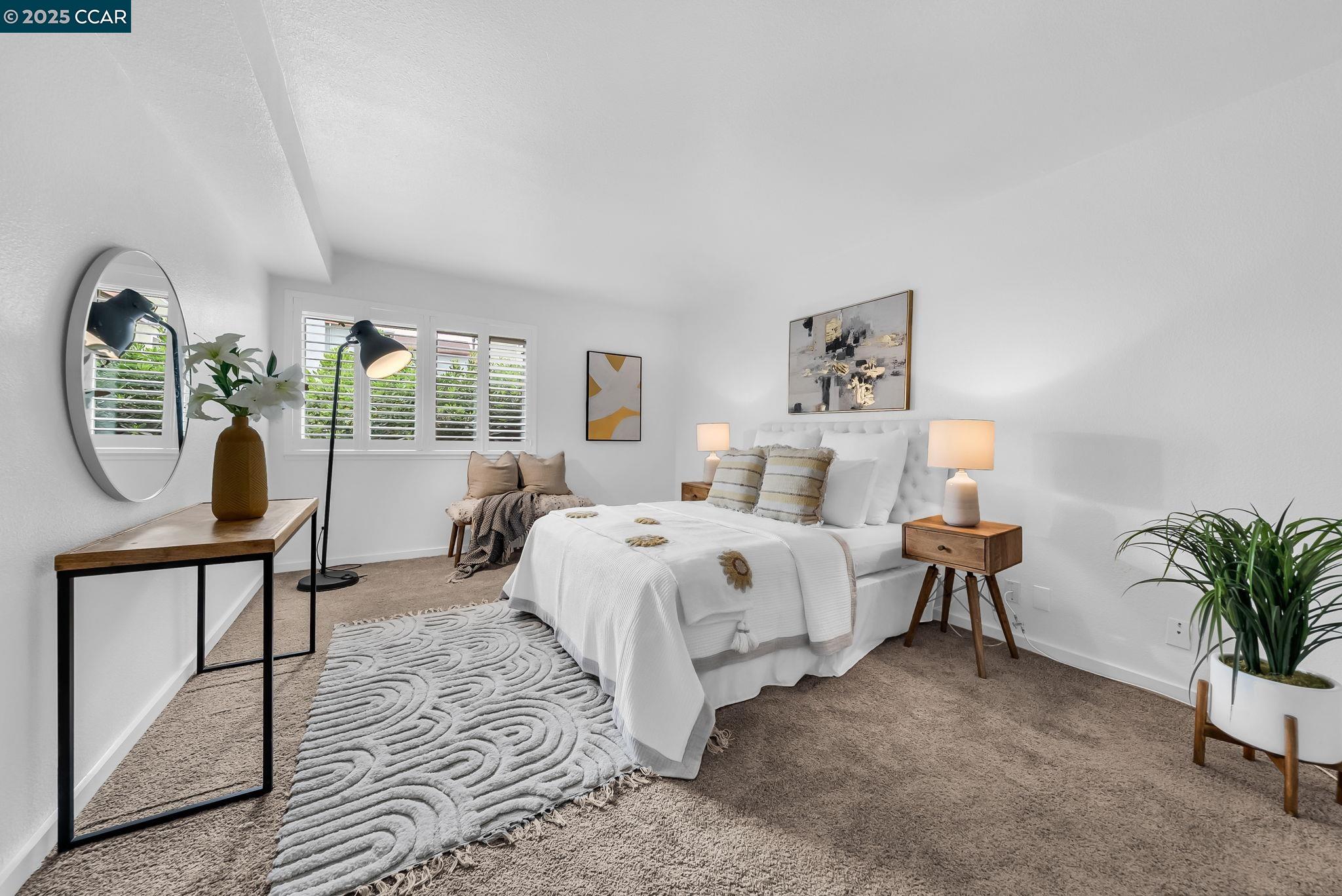 1318 B Street #105, Hayward, California 94541, 2 Bedrooms Bedrooms, 6 Rooms Rooms,1 BathroomBathrooms,Residential,For Sale,1318 B Street #105,41106166