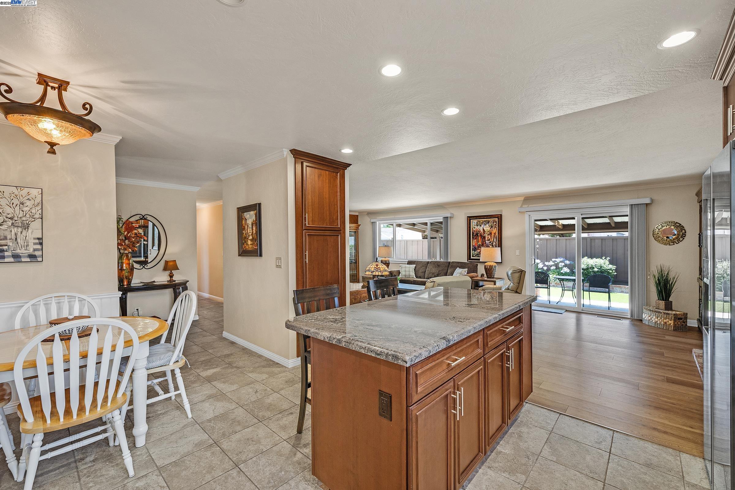 2611 Quail Ct., Union City, California 94587, 3 Bedrooms Bedrooms, 6 Rooms Rooms,2 BathroomsBathrooms,Residential,For Sale,2611 Quail Ct.,41106172