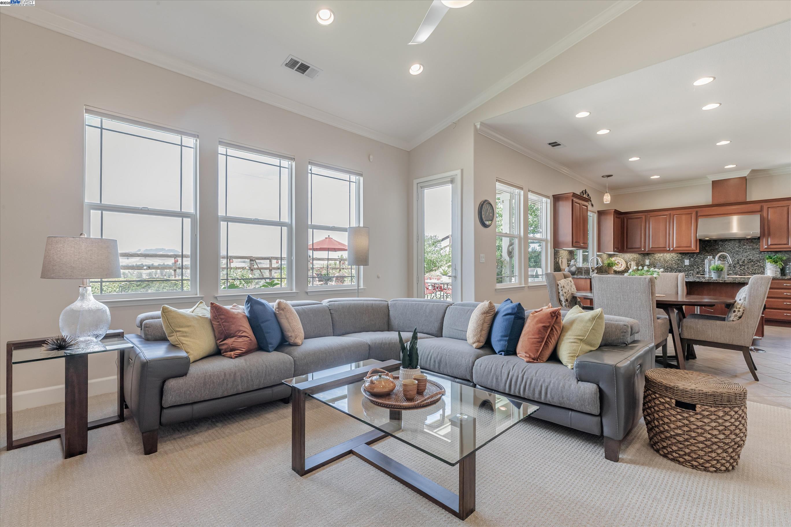 2531 Leona Pl, Pleasanton, California 94566, 5 Bedrooms Bedrooms, 9 Rooms Rooms,3 BathroomsBathrooms,Residential,For Sale,2531 Leona Pl,41106173