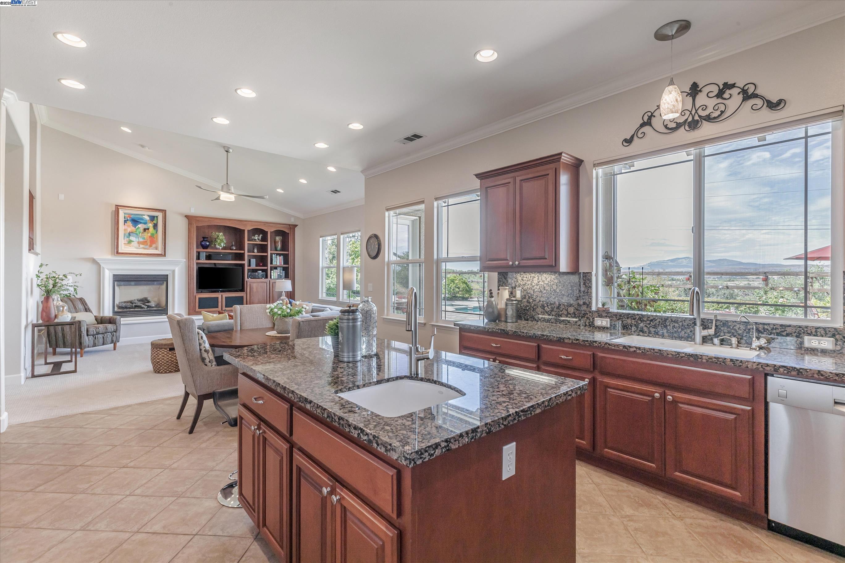 2531 Leona Pl, Pleasanton, California 94566, 5 Bedrooms Bedrooms, 9 Rooms Rooms,3 BathroomsBathrooms,Residential,For Sale,2531 Leona Pl,41106173