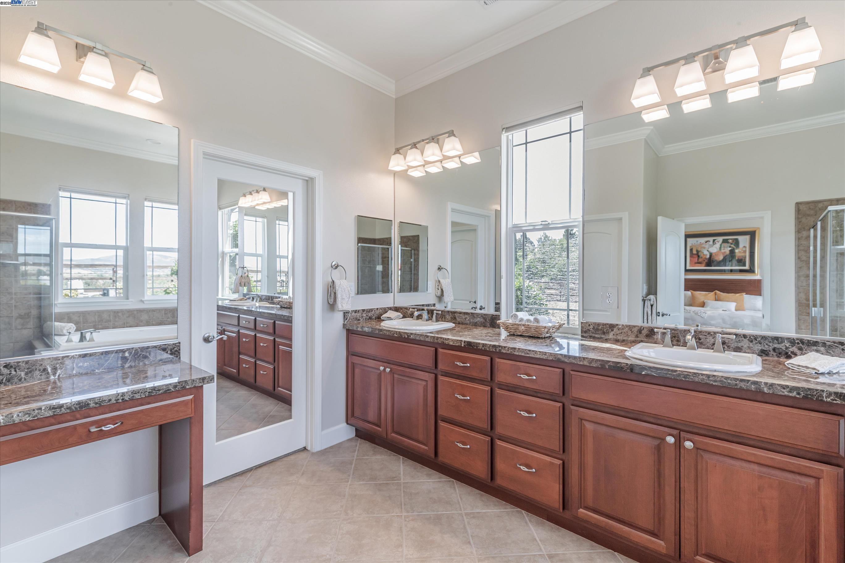 2531 Leona Pl, Pleasanton, California 94566, 5 Bedrooms Bedrooms, 9 Rooms Rooms,3 BathroomsBathrooms,Residential,For Sale,2531 Leona Pl,41106173