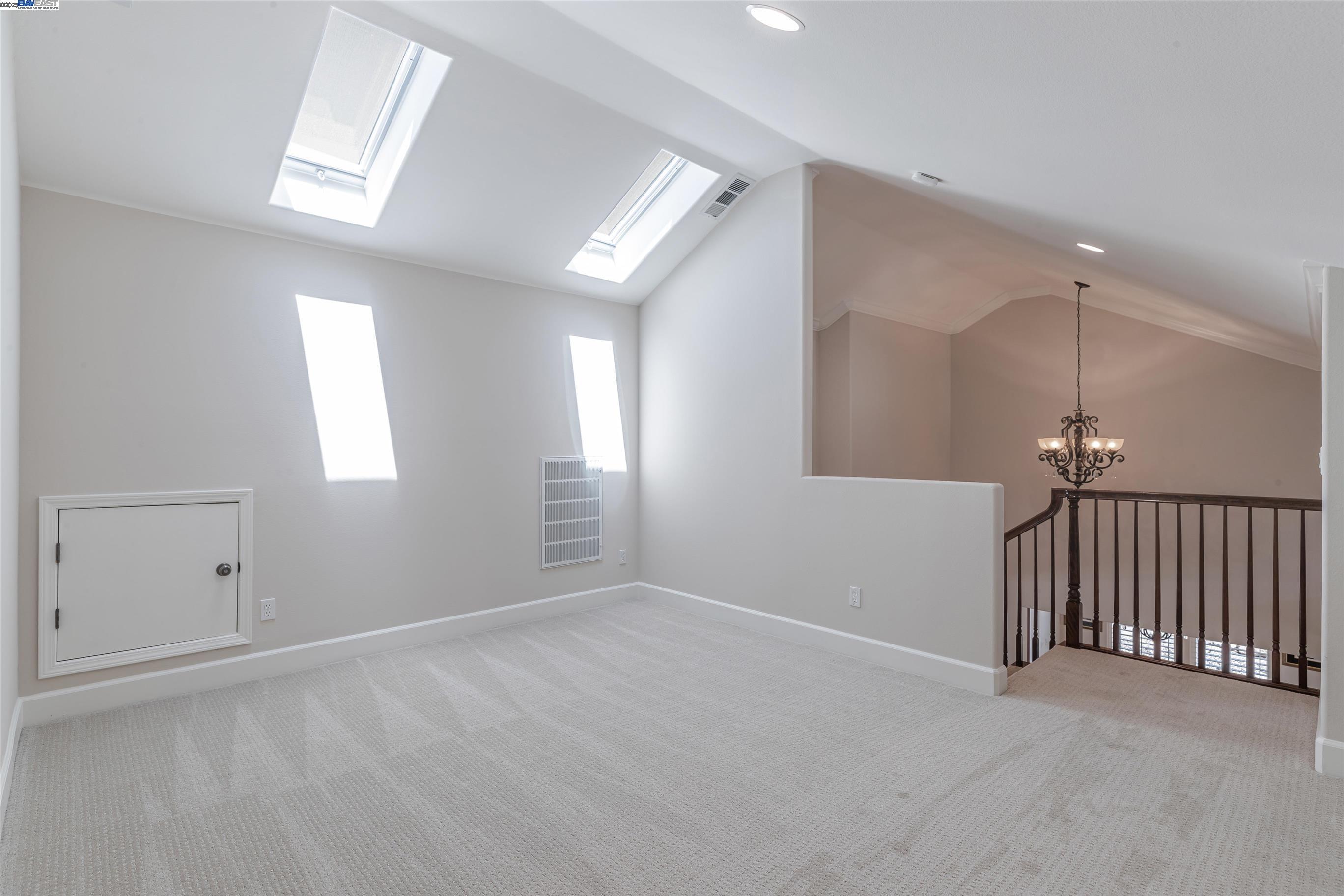 2531 Leona Pl, Pleasanton, California 94566, 5 Bedrooms Bedrooms, 9 Rooms Rooms,3 BathroomsBathrooms,Residential,For Sale,2531 Leona Pl,41106173