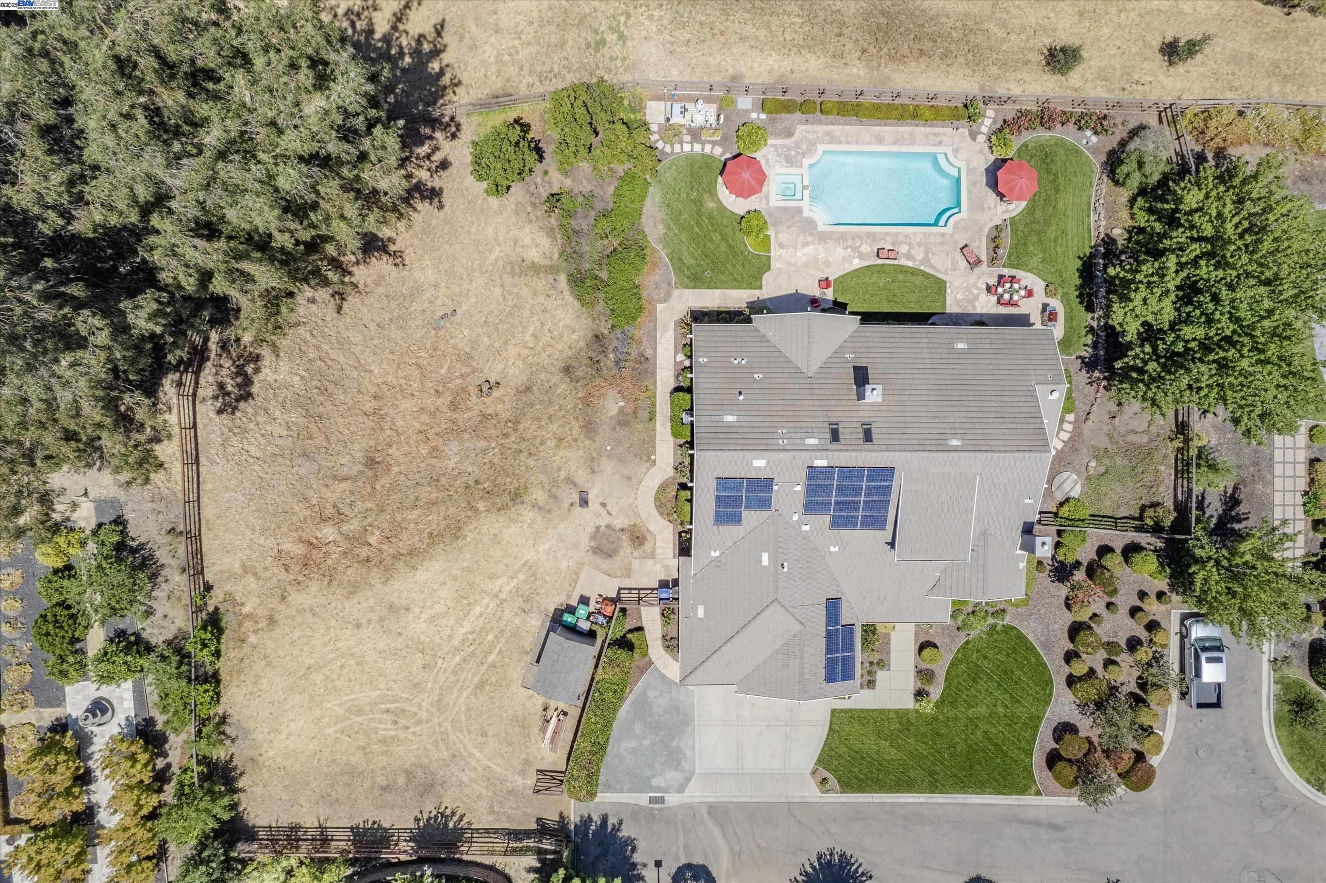 2531 Leona Pl, Pleasanton, California 94566, 5 Bedrooms Bedrooms, 9 Rooms Rooms,3 BathroomsBathrooms,Residential,For Sale,2531 Leona Pl,41106173