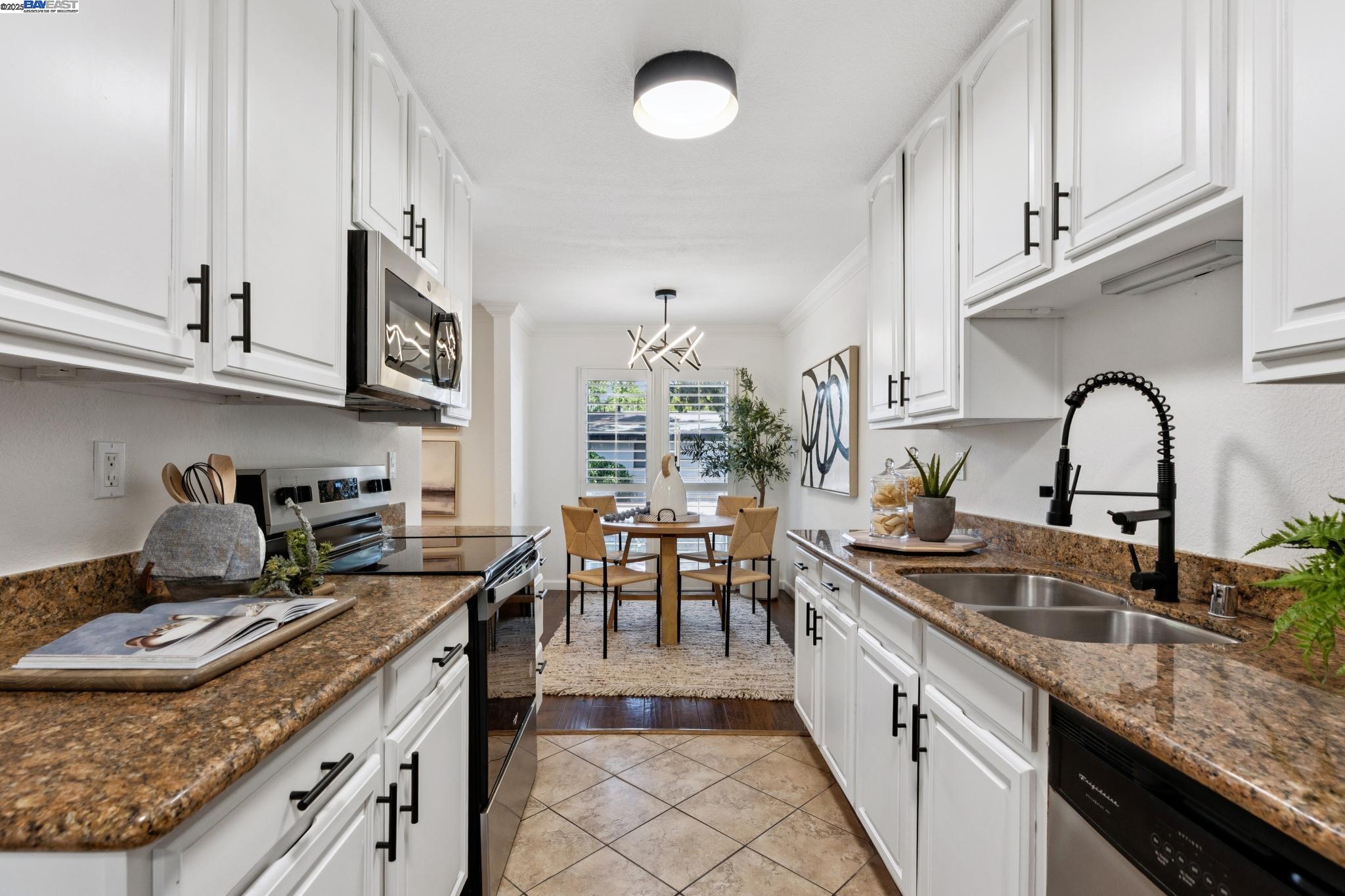 Photo #10: 41106175 Listing: Photo #10