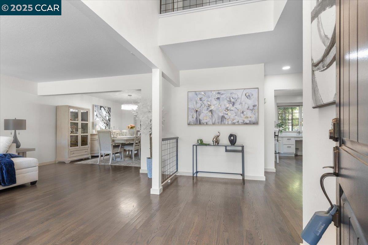 Detail Gallery Image 7 of 60 For 5497 Silver Sage Ct, Concord,  CA 94521 - 4 Beds | 3 Baths