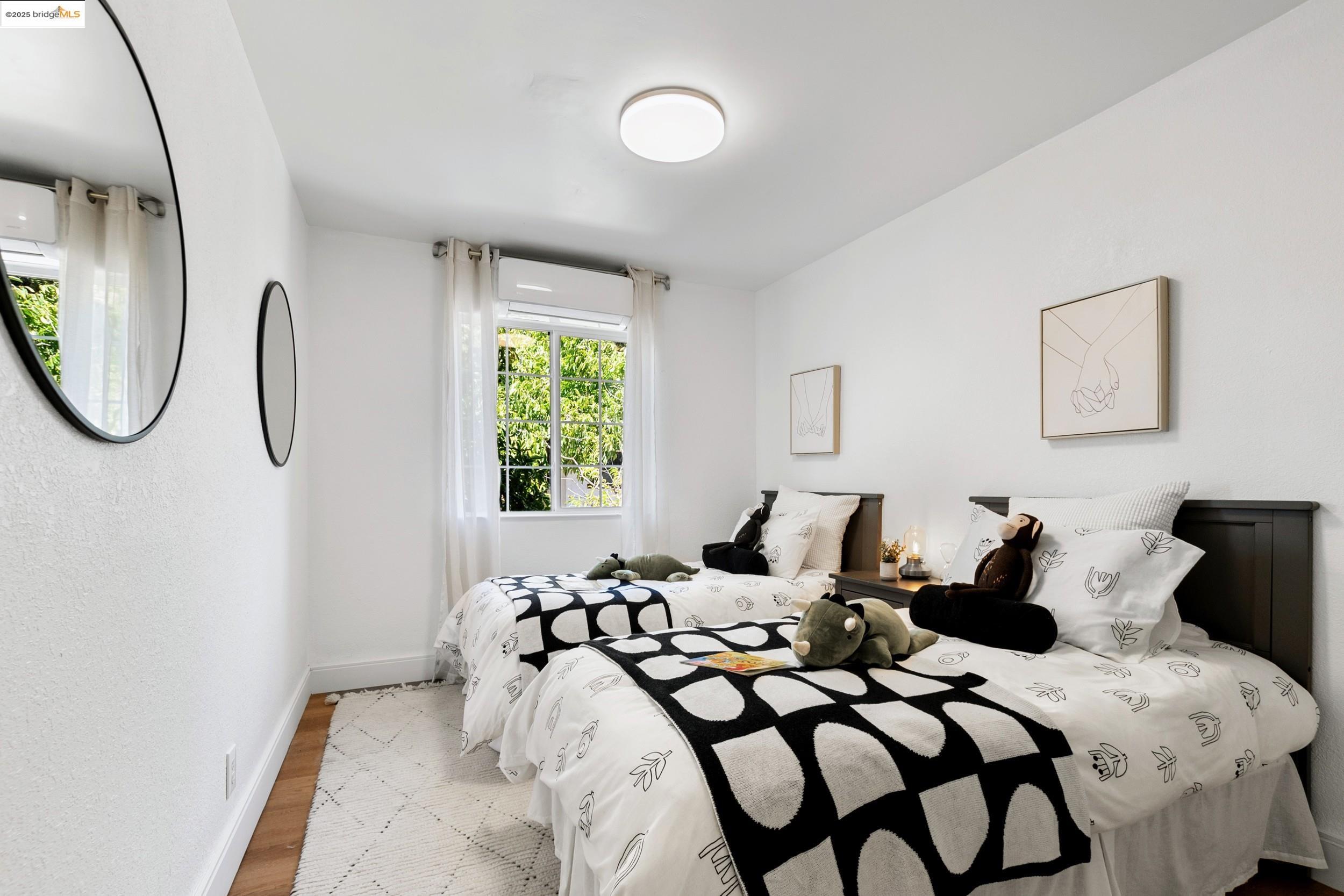 Detail Gallery Image 26 of 43 For 2391 Rancho Rd, El Sobrante,  CA 94803-1138 - 6 Beds | 4 Baths