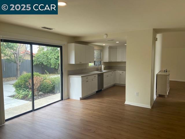 121 Knightsbridge Ct, American Canyon, California 94503, 4 Bedrooms Bedrooms, 8 Rooms Rooms,2 BathroomsBathrooms,Residential Lease,For Rent,121 Knightsbridge Ct,41106178