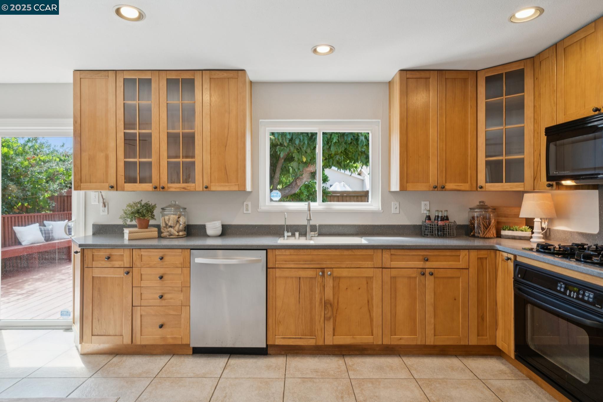 1786 Klier Drive, Concord, California 94518, 4 Bedrooms Bedrooms, 9 Rooms Rooms,2 BathroomsBathrooms,Residential,For Sale,1786 Klier Drive,41106180