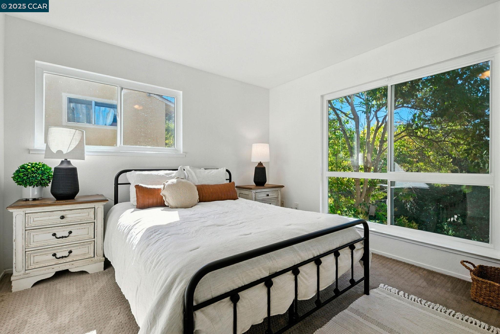 Detail Gallery Image 21 of 32 For 1880 Tesoro Ct, Pinole,  CA 94564 - 3 Beds | 2 Baths