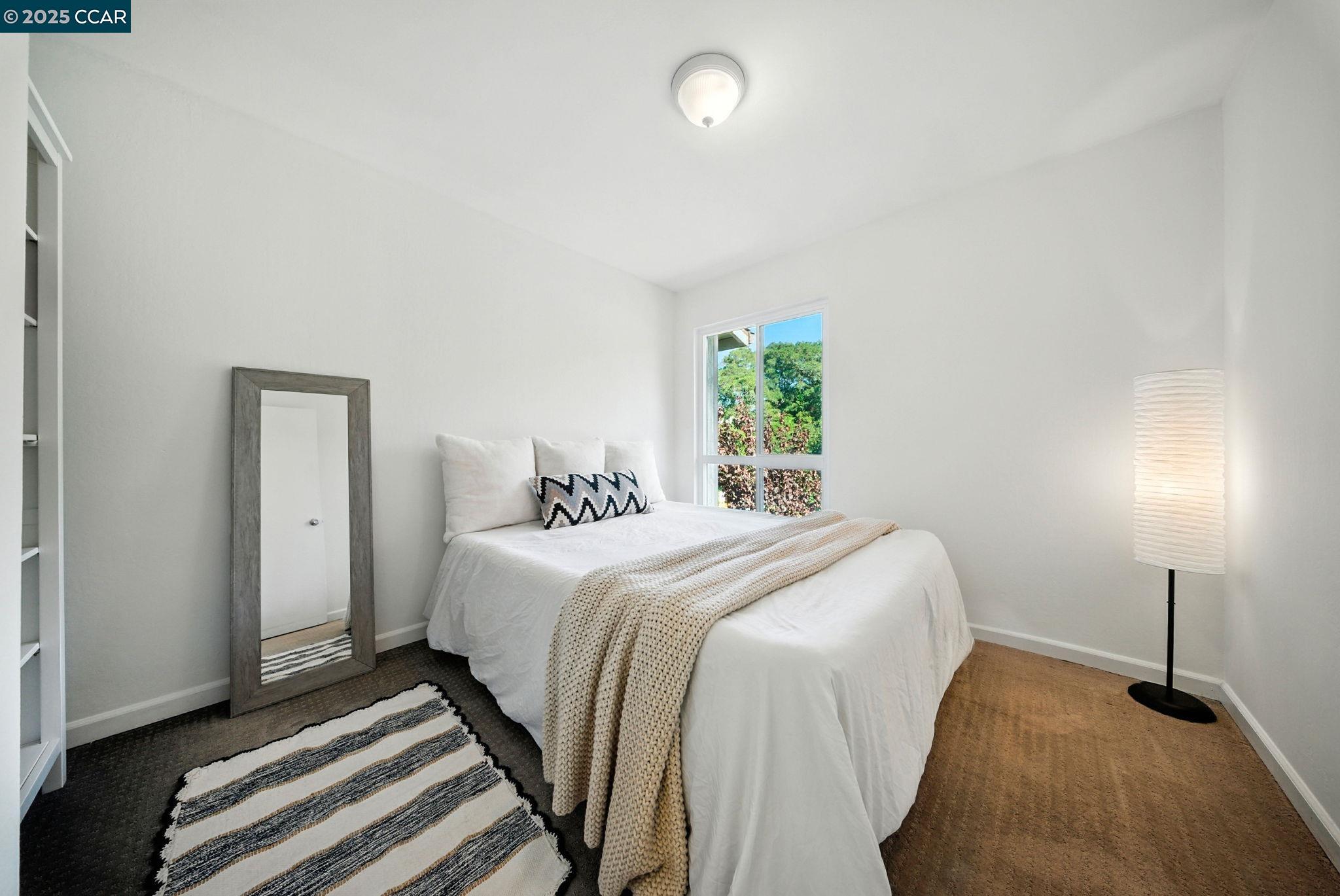 Detail Gallery Image 26 of 32 For 1880 Tesoro Ct, Pinole,  CA 94564 - 3 Beds | 2 Baths