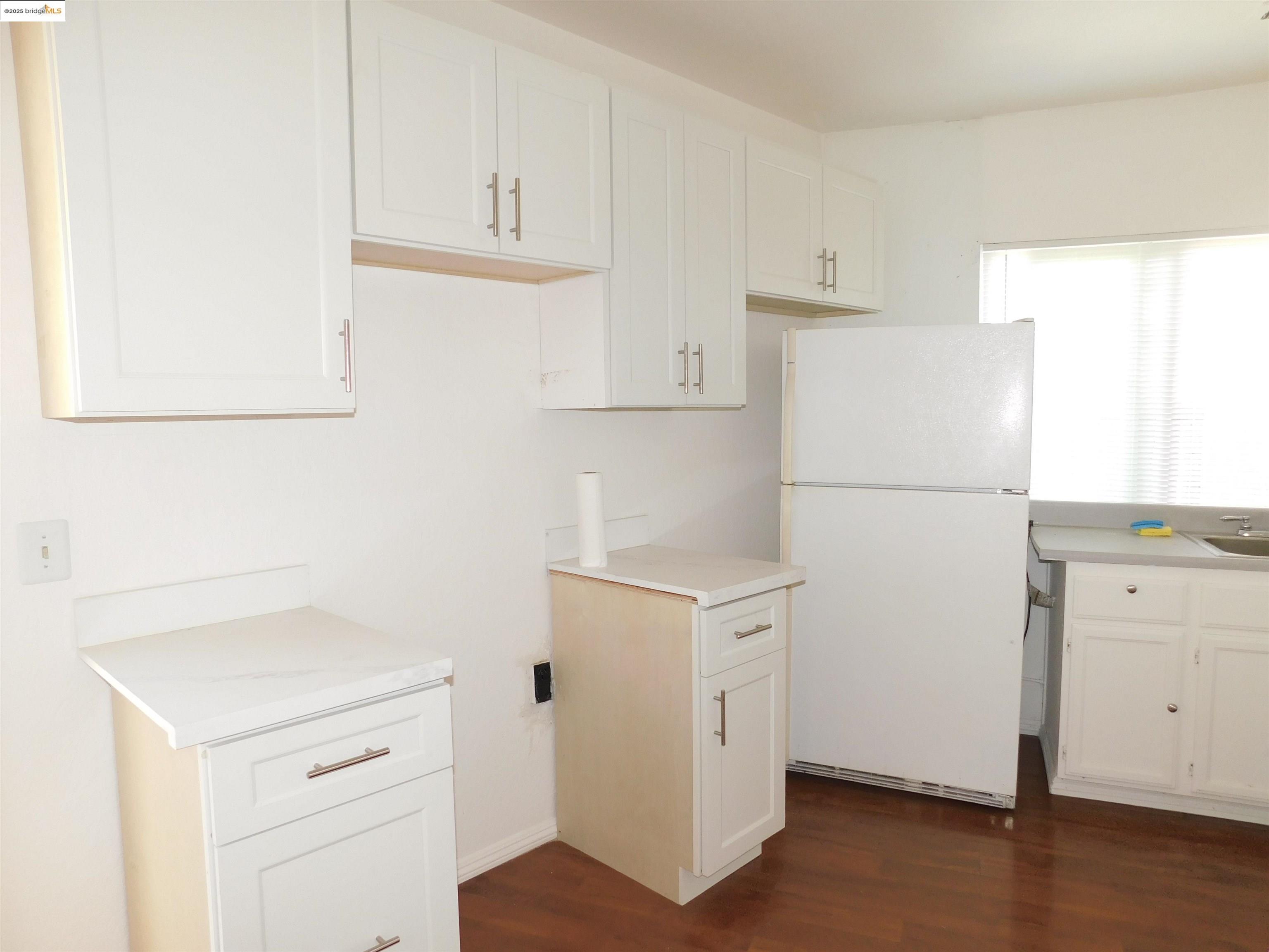 3411 Del Monte Way, San Leandro, California 94578, 4 Bedrooms Bedrooms, 7 Rooms Rooms,2 BathroomsBathrooms,Residential,For Sale,3411 Del Monte Way,41106183