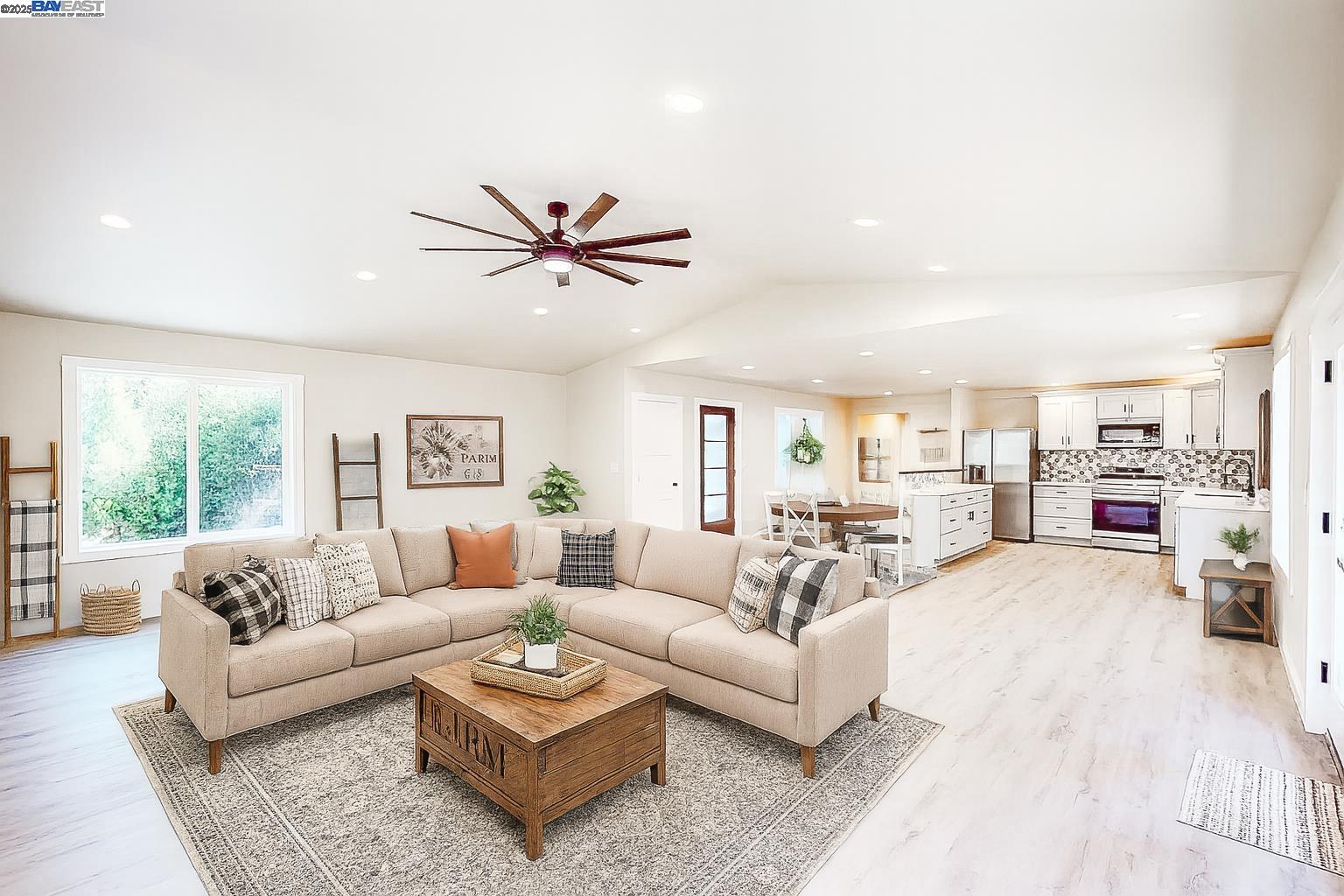 21451 Phoenix Lake Rd, Sonora, California 95370, 3 Bedrooms Bedrooms, 3 Rooms Rooms,2 BathroomsBathrooms,Residential,For Sale,21451 Phoenix Lake Rd,41106184