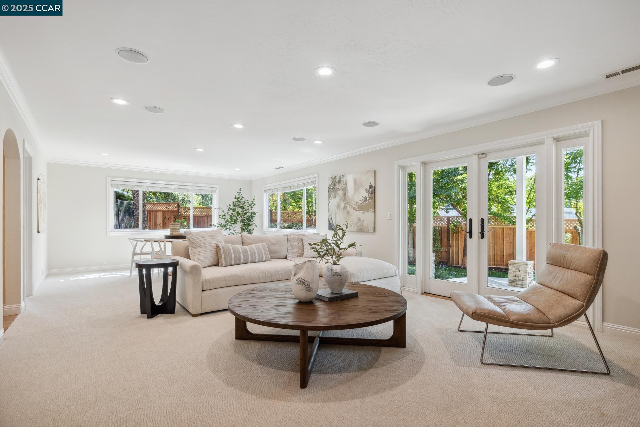 Detail Gallery Image 29 of 56 For 561 Morecroft Road, Lafayette,  CA 94549-5737 - 5 Beds | 4 Baths