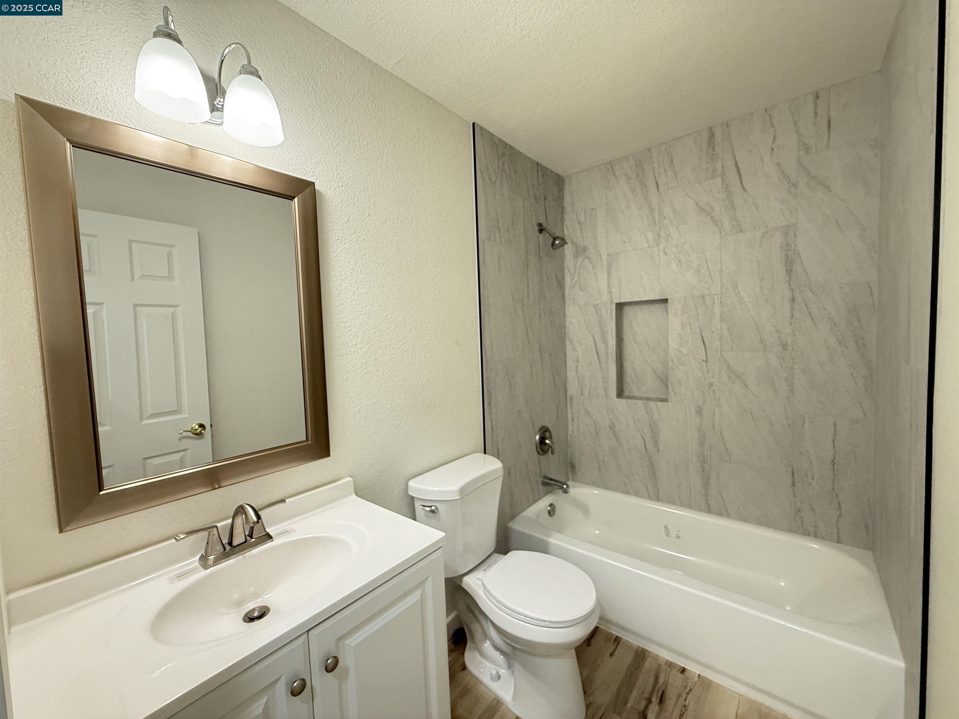 10 Belshaw St, Antioch, California 94509, 4 Bedrooms Bedrooms, 6 Rooms Rooms,3 BathroomsBathrooms,Residential,For Sale,10 Belshaw St,41106188