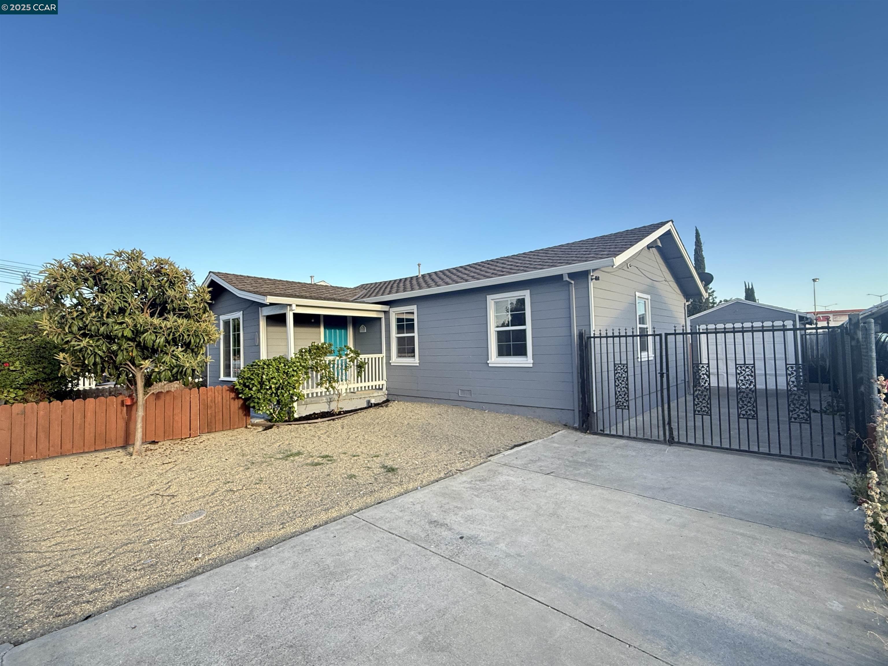 10 Belshaw St, Antioch, California 94509, 4 Bedrooms Bedrooms, 6 Rooms Rooms,3 BathroomsBathrooms,Residential,For Sale,10 Belshaw St,41106188