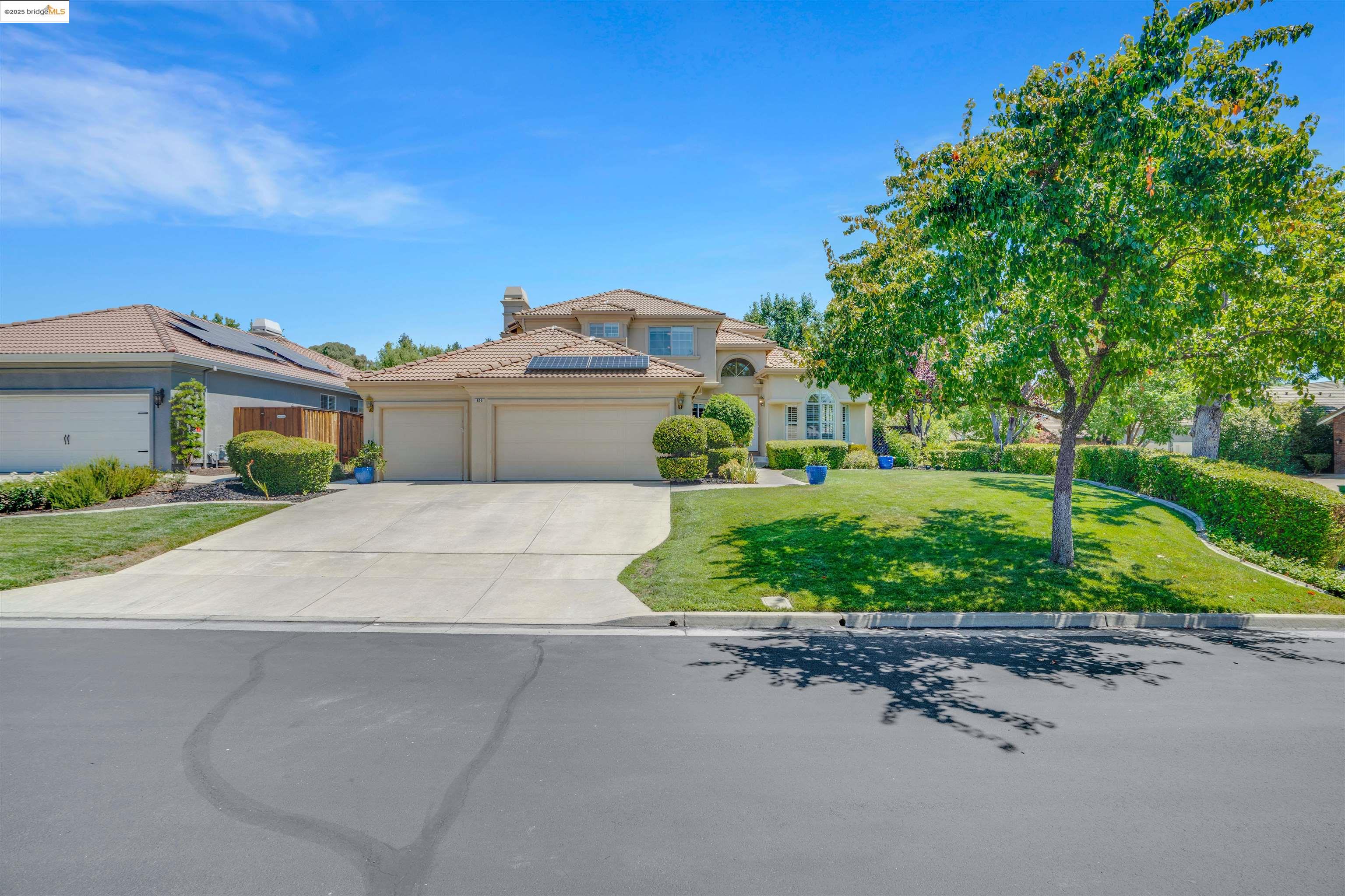 805 Devonshire Loop, Brentwood, California 94513, 4 Bedrooms Bedrooms, 10 Rooms Rooms,3 BathroomsBathrooms,Residential,For Sale,805 Devonshire Loop,41106190