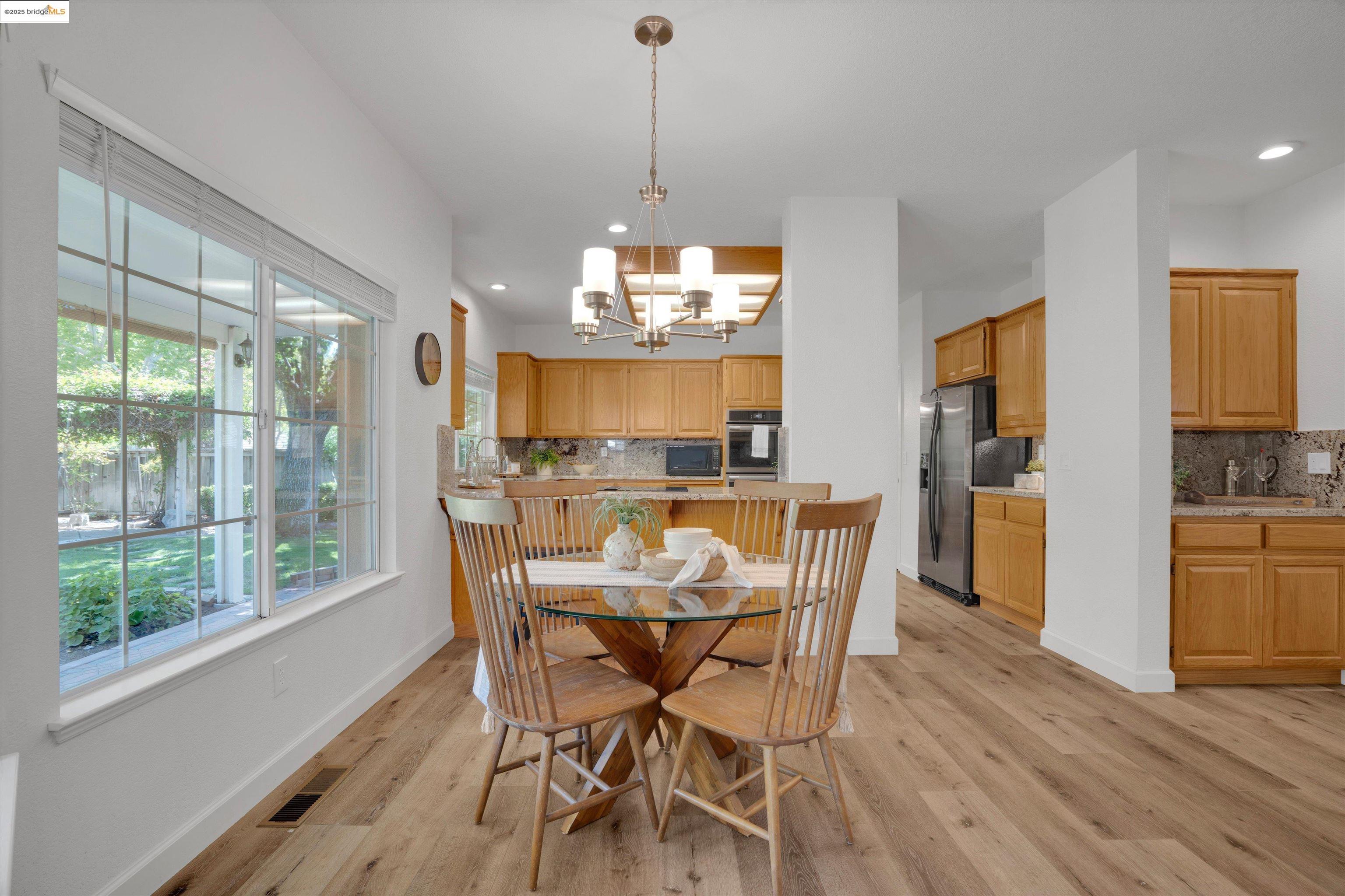 805 Devonshire Loop, Brentwood, California 94513, 4 Bedrooms Bedrooms, 10 Rooms Rooms,3 BathroomsBathrooms,Residential,For Sale,805 Devonshire Loop,41106190