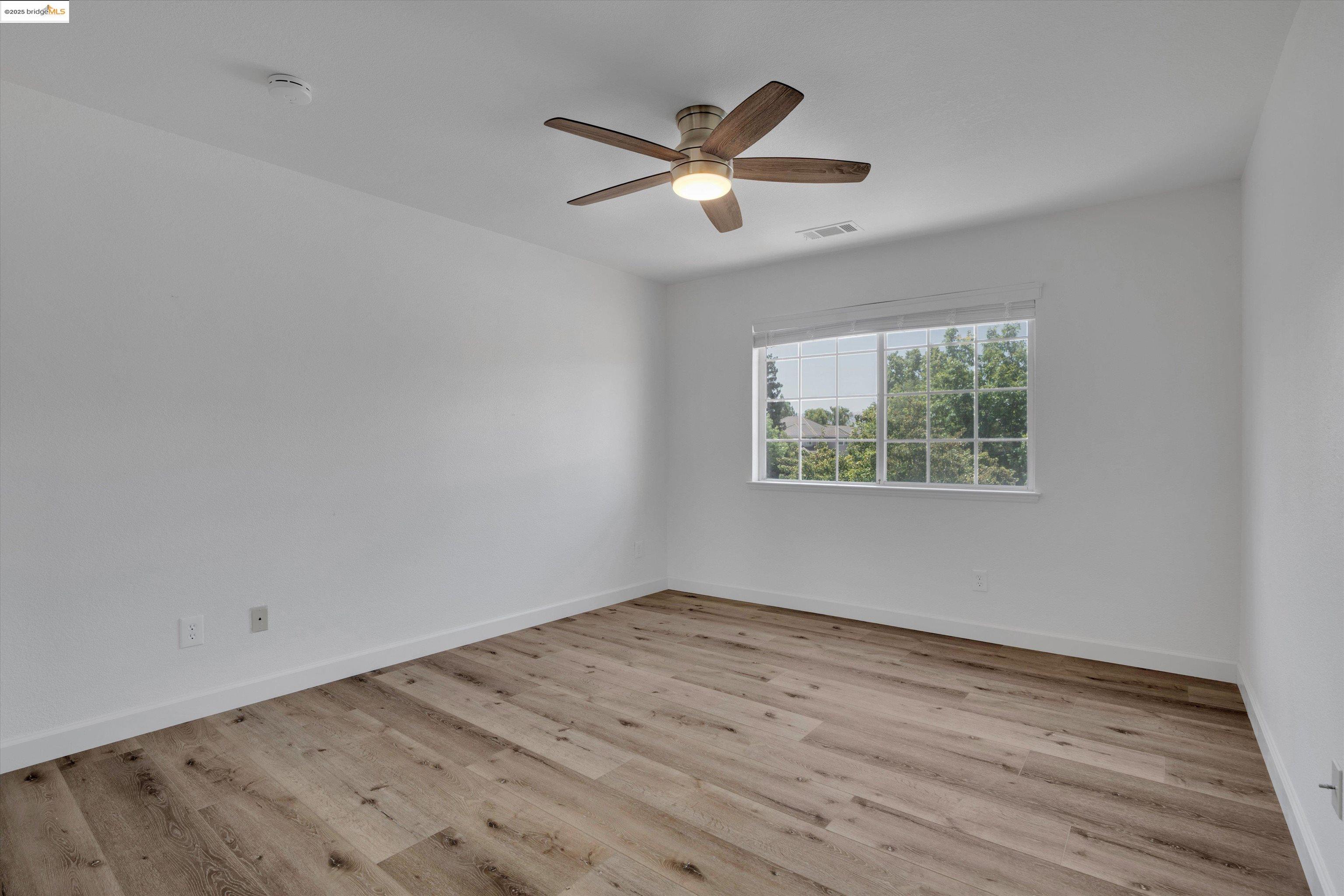 805 Devonshire Loop, Brentwood, California 94513, 4 Bedrooms Bedrooms, 10 Rooms Rooms,3 BathroomsBathrooms,Residential,For Sale,805 Devonshire Loop,41106190