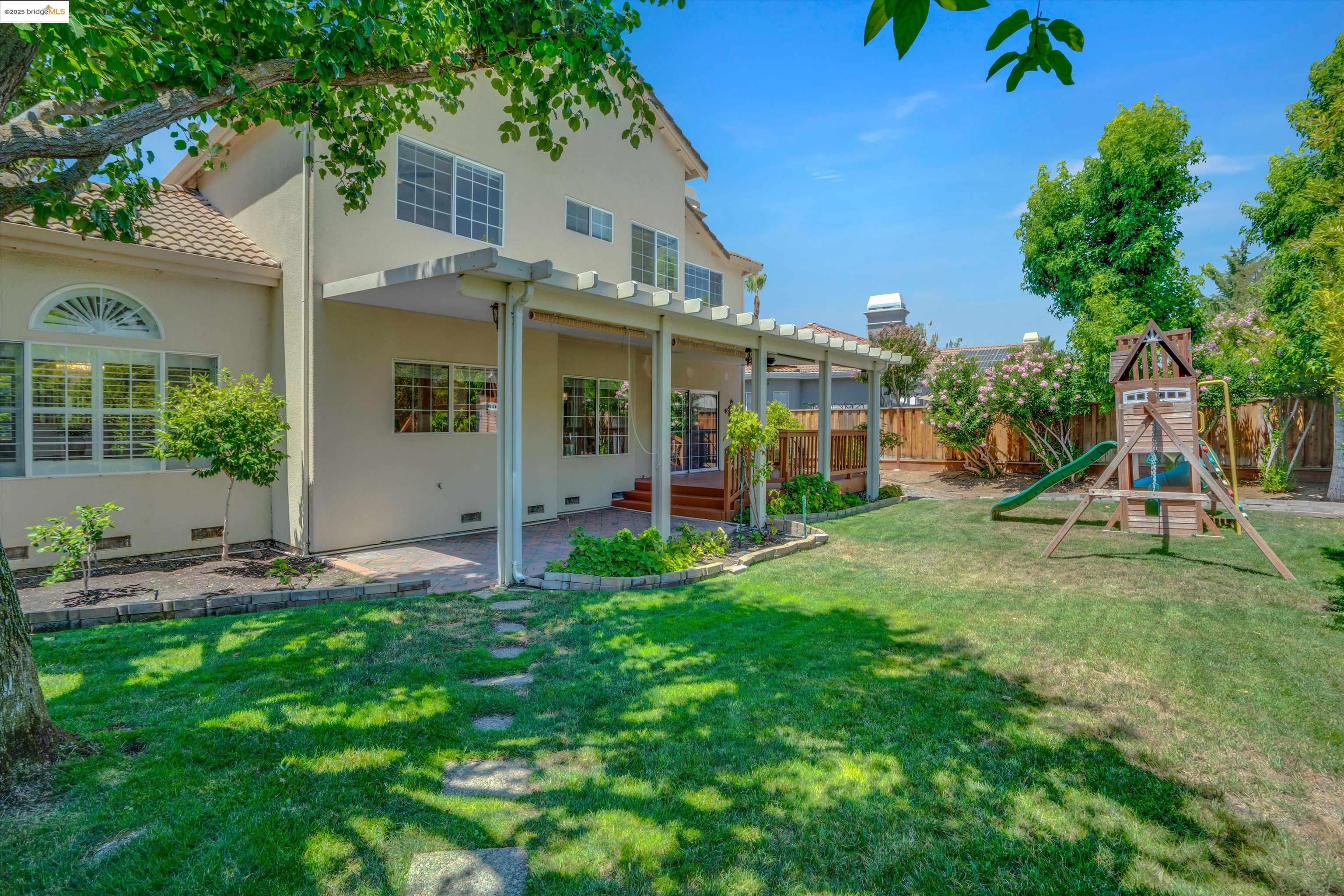 805 Devonshire Loop, Brentwood, California 94513, 4 Bedrooms Bedrooms, 10 Rooms Rooms,3 BathroomsBathrooms,Residential,For Sale,805 Devonshire Loop,41106190
