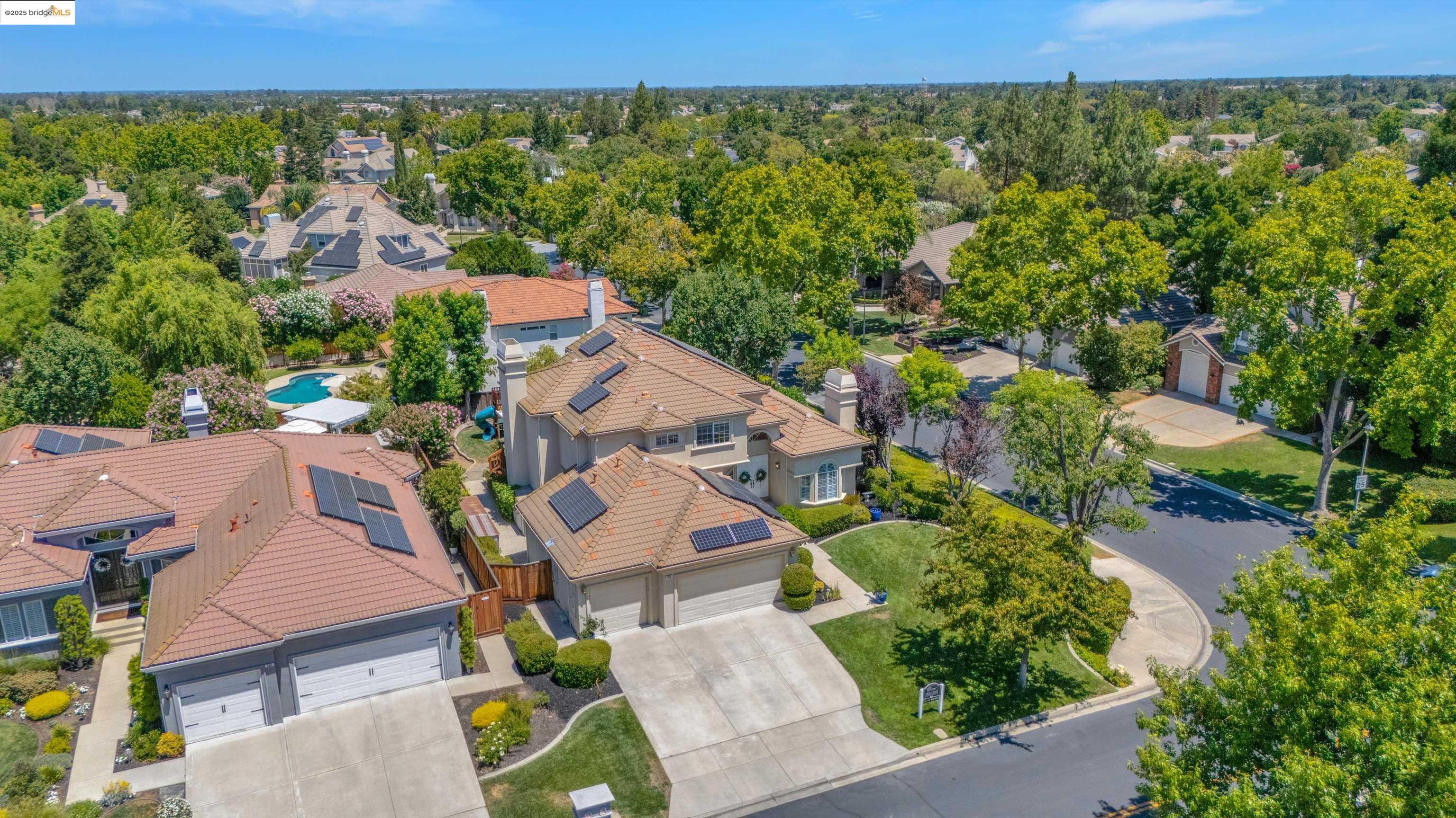 805 Devonshire Loop, Brentwood, California 94513, 4 Bedrooms Bedrooms, 10 Rooms Rooms,3 BathroomsBathrooms,Residential,For Sale,805 Devonshire Loop,41106190