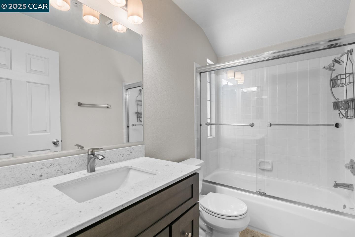 179 Foxglove Ln, Walnut Creek, California 94597, 3 Bedrooms Bedrooms, 8 Rooms Rooms,2 BathroomsBathrooms,Residential Lease,For Rent,179 Foxglove Ln,41106191