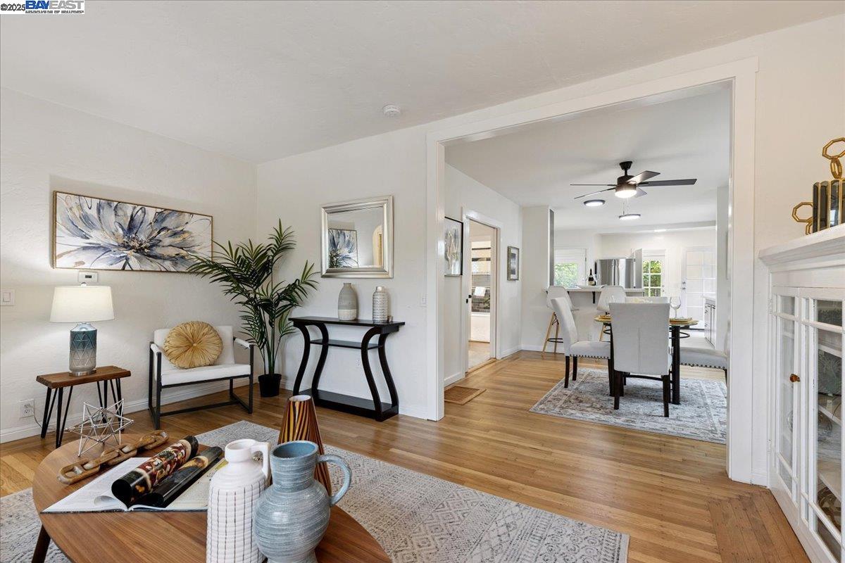194 John St, Oakland, California 94611, 2 Bedrooms Bedrooms, 5 Rooms Rooms,1 BathroomBathrooms,Residential,For Sale,194 John St,41106192