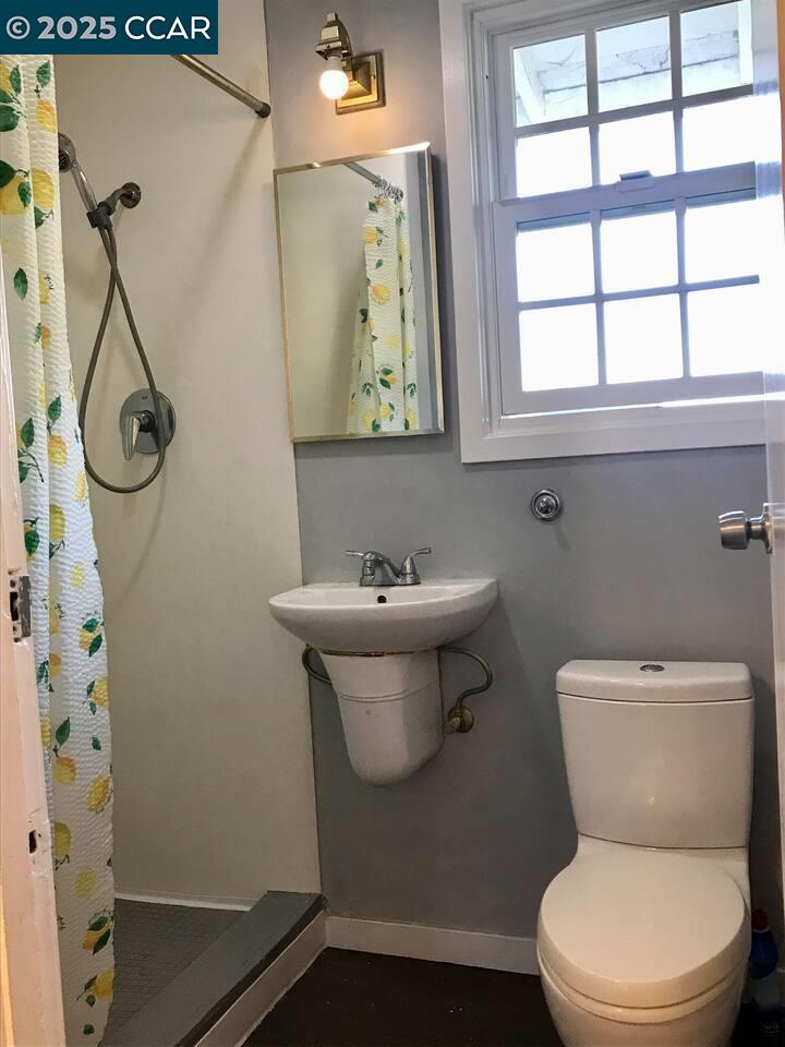 13 Werden St, Vallejo, California 94590, 3 Bedrooms Bedrooms, 3 Rooms Rooms,1 BathroomBathrooms,Residential,For Sale,13 Werden St,41106194