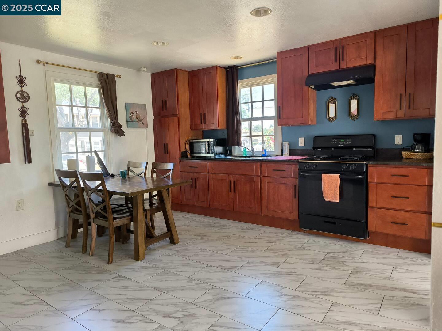 13 Werden St, Vallejo, California 94590, 3 Bedrooms Bedrooms, 3 Rooms Rooms,1 BathroomBathrooms,Residential,For Sale,13 Werden St,41106194