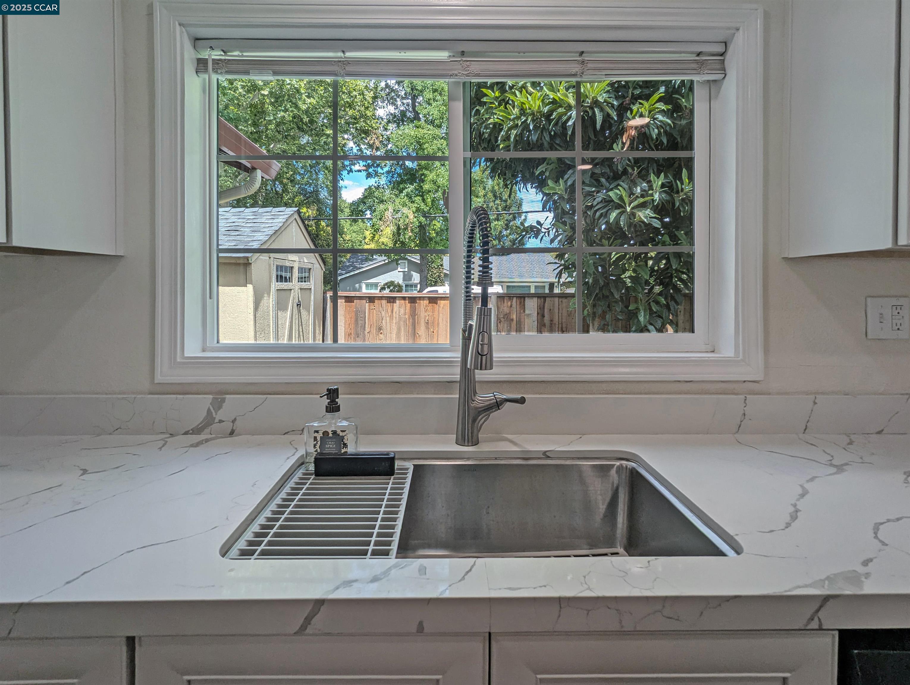 1906 Coastland Ave, San Jose, California 95125, 3 Bedrooms Bedrooms, 6 Rooms Rooms,2 BathroomsBathrooms,Residential Lease,For Rent,1906 Coastland Ave,41106195