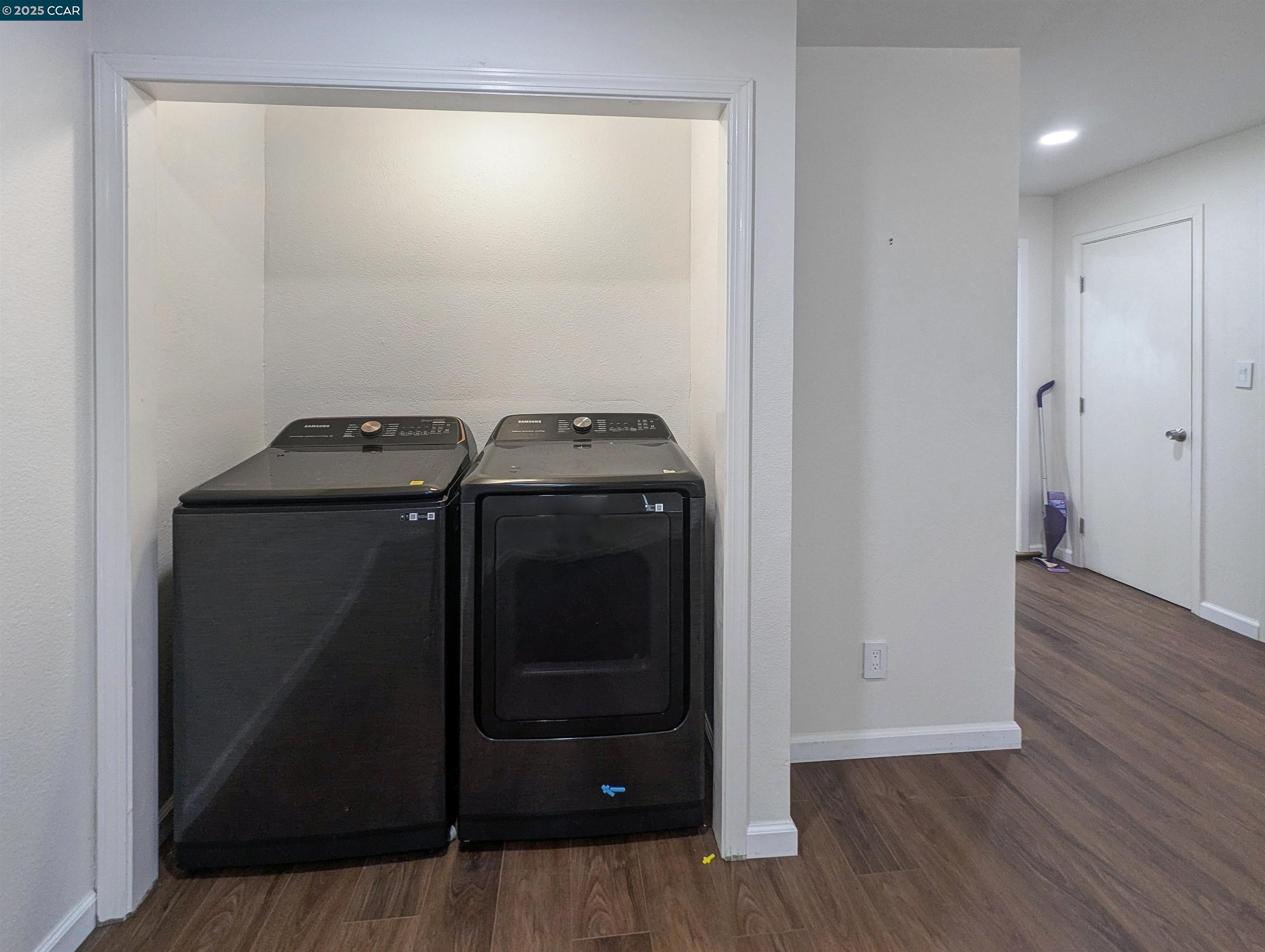 1906 Coastland Ave, San Jose, California 95125, 3 Bedrooms Bedrooms, 6 Rooms Rooms,2 BathroomsBathrooms,Residential Lease,For Rent,1906 Coastland Ave,41106195