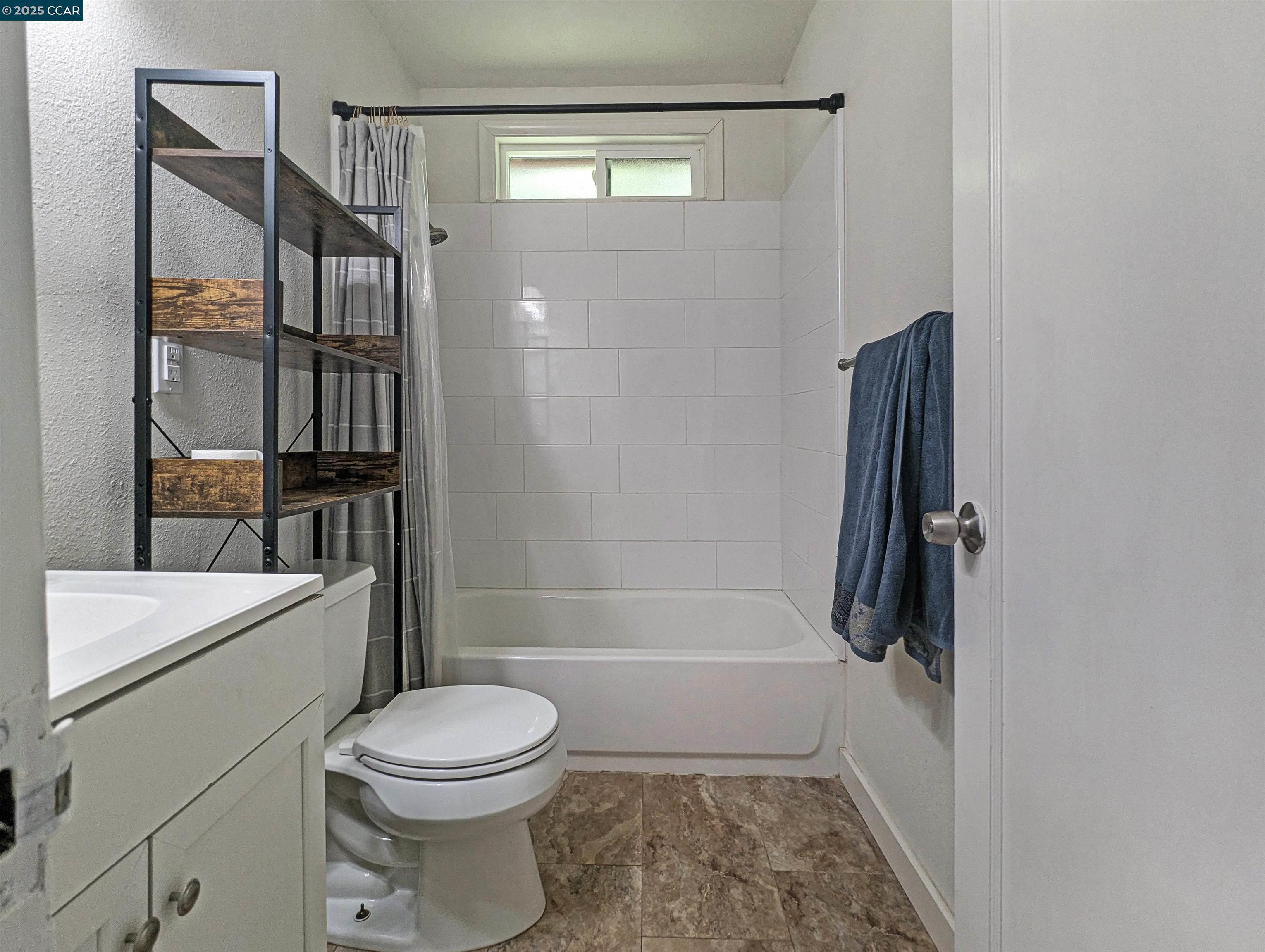 1906 Coastland Ave, San Jose, California 95125, 3 Bedrooms Bedrooms, 6 Rooms Rooms,2 BathroomsBathrooms,Residential Lease,For Rent,1906 Coastland Ave,41106195